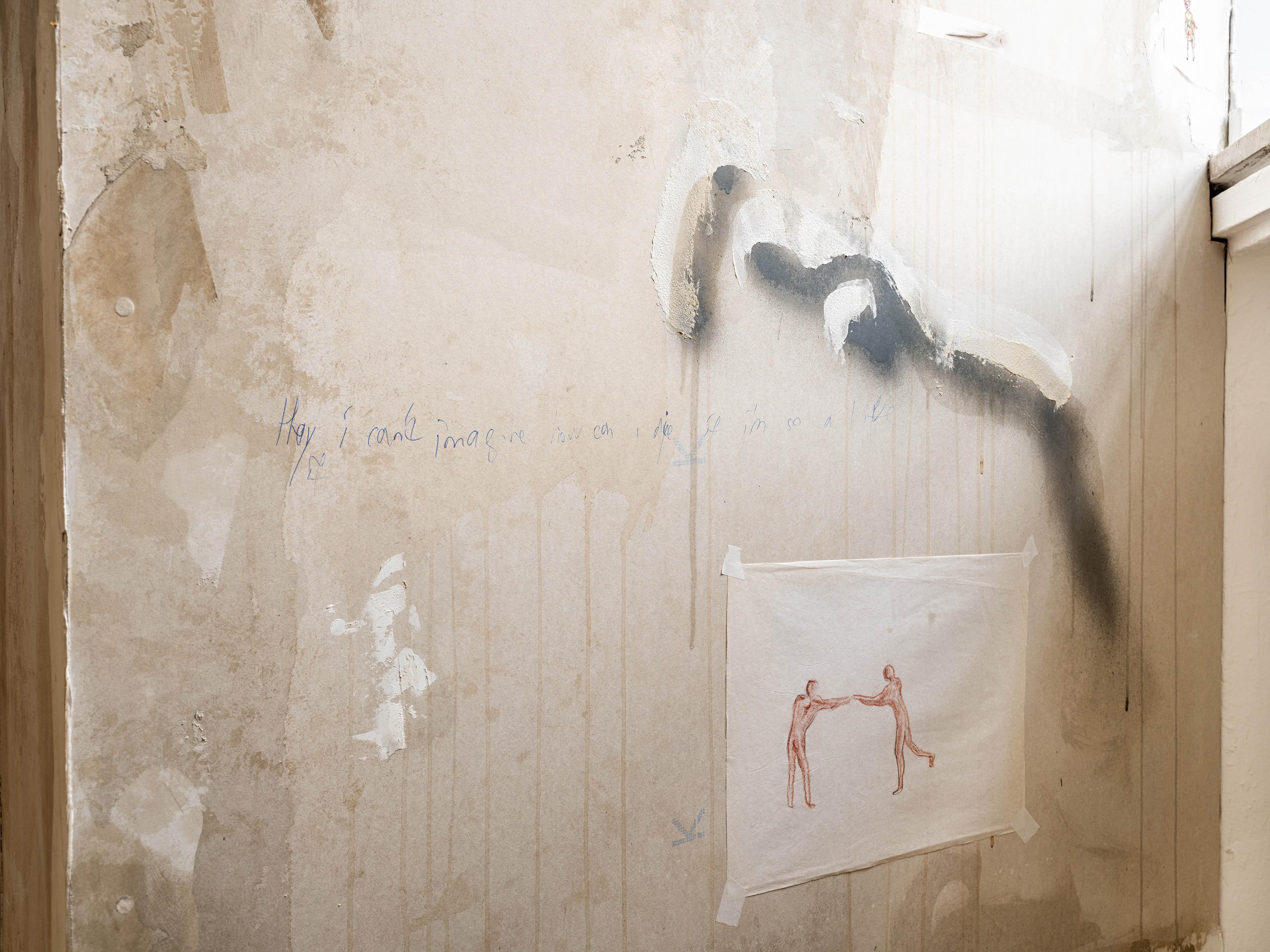 Detail_Tolia Astakhishvili_Narrow shelter_2023_Kunstverein Bielefeld_Photo/Fred Dott