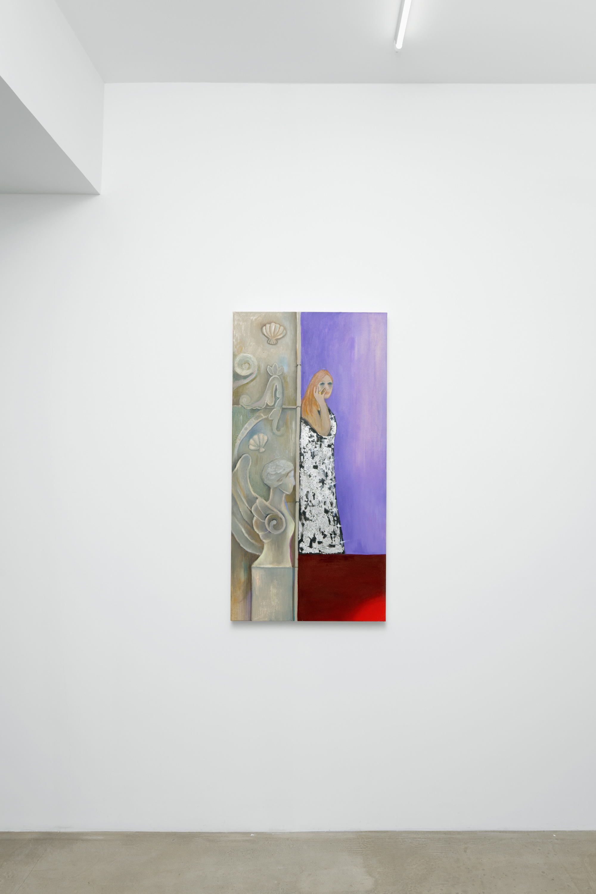 Yan Xinyue, They're trying to murder me!, 2023, oil and silver leaf on canvas, 110 x 50 cm, unique