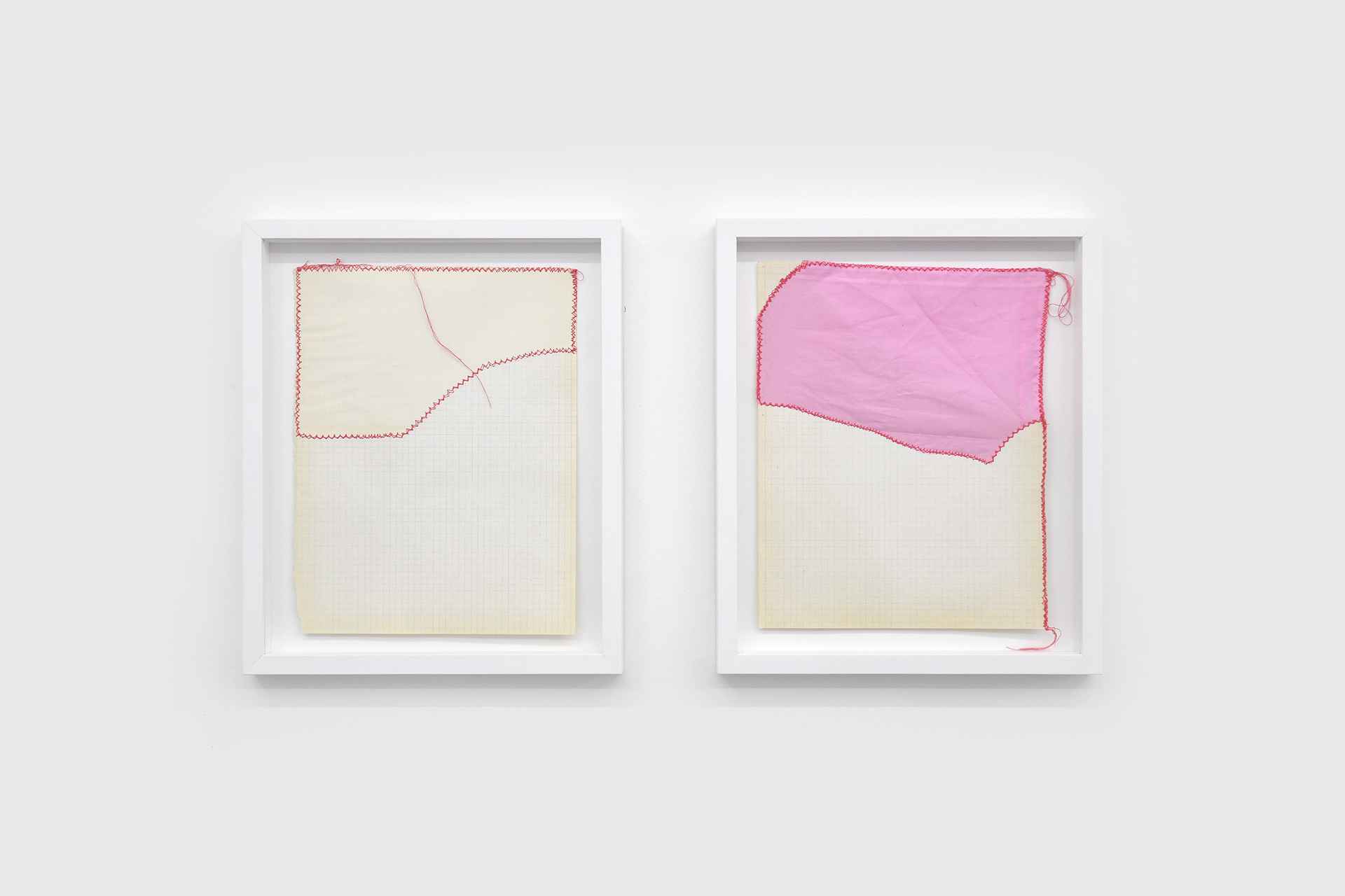 Tatiana Wolska, Recomposition aléatoire d’un A4, 2021, Pink thread on paper, 29,7 x 21 cm