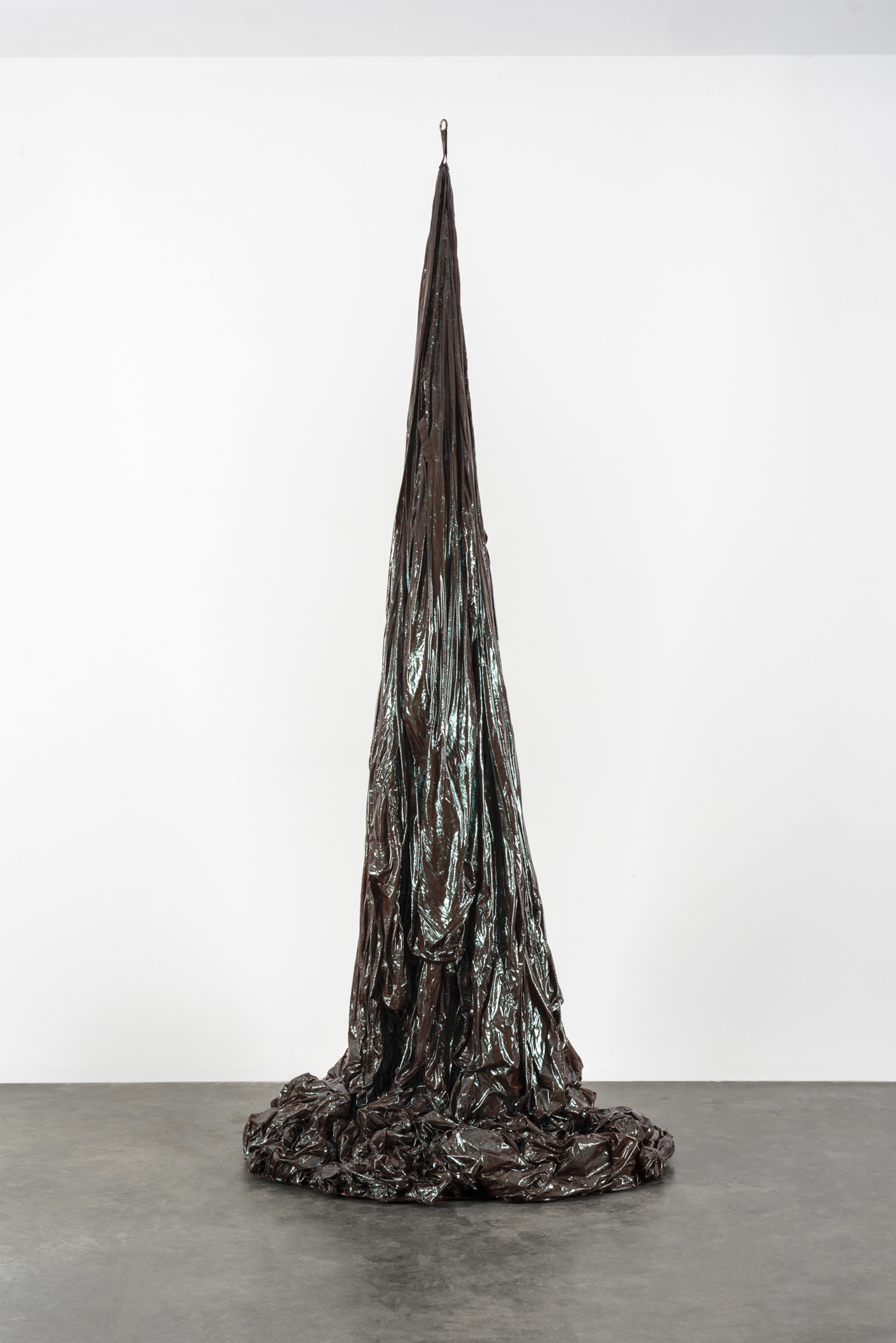 12. Clemens Wolf, Parachute Sculpture, 2022, Resin on Parachute, 260 x 90 cm, SANATORIUM, Istanbul