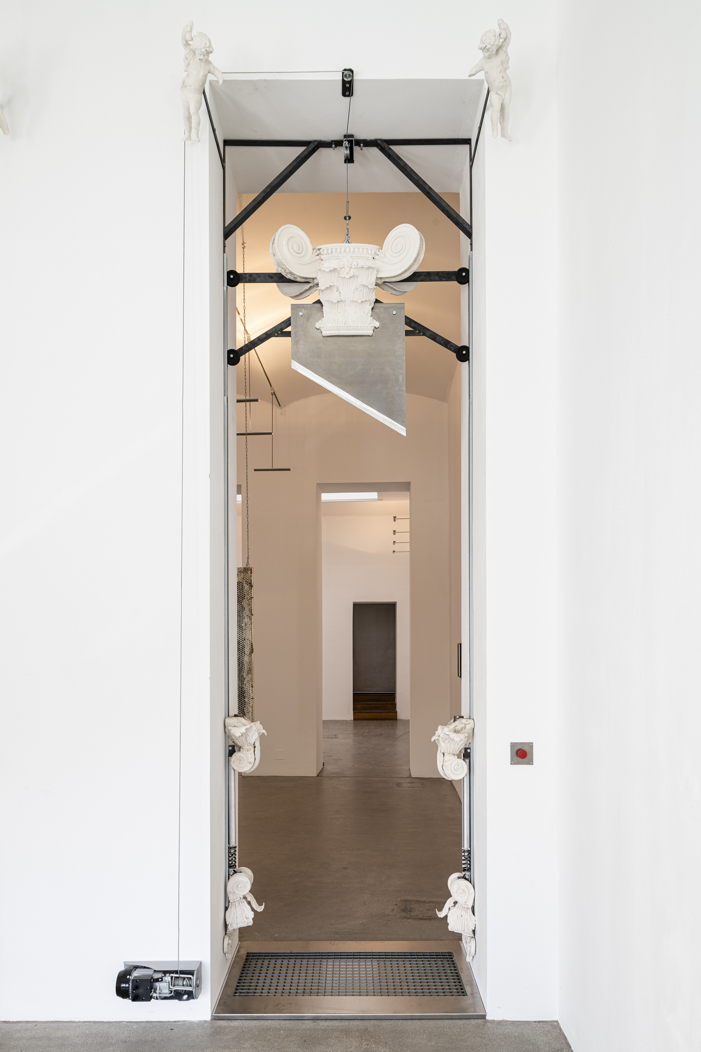 Installation view, SPECULATIVE SPECULUM, Galerie Raum mit Licht, Vienna, 2023
