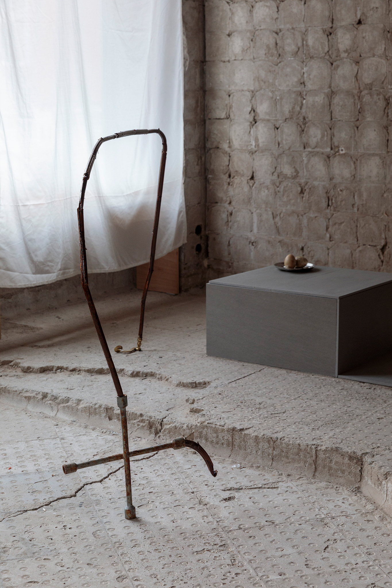 "Cut open in half. See what’s inside.", exhibition view: Galvanie Galerie, photos: Lukas Pürmayr