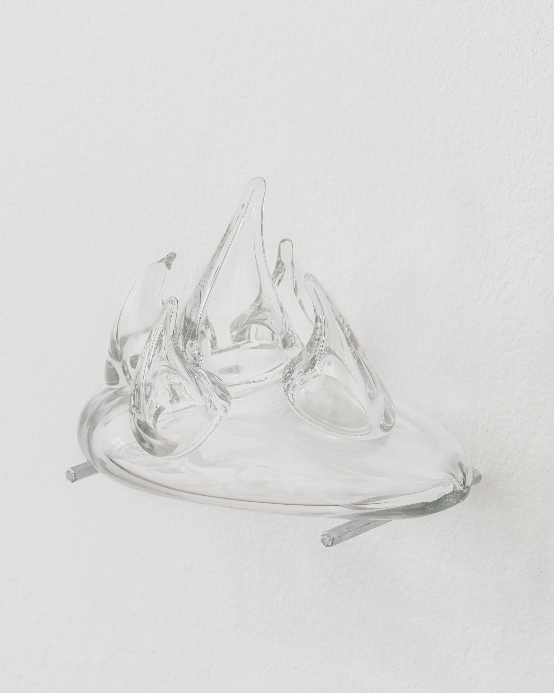 Tarek Lakhrissi, TENEBRAE, 2023, Blown glass, 30x20x19 cm Courtesy: The Artist, Clima, Milan and Galerie Allen, Paris