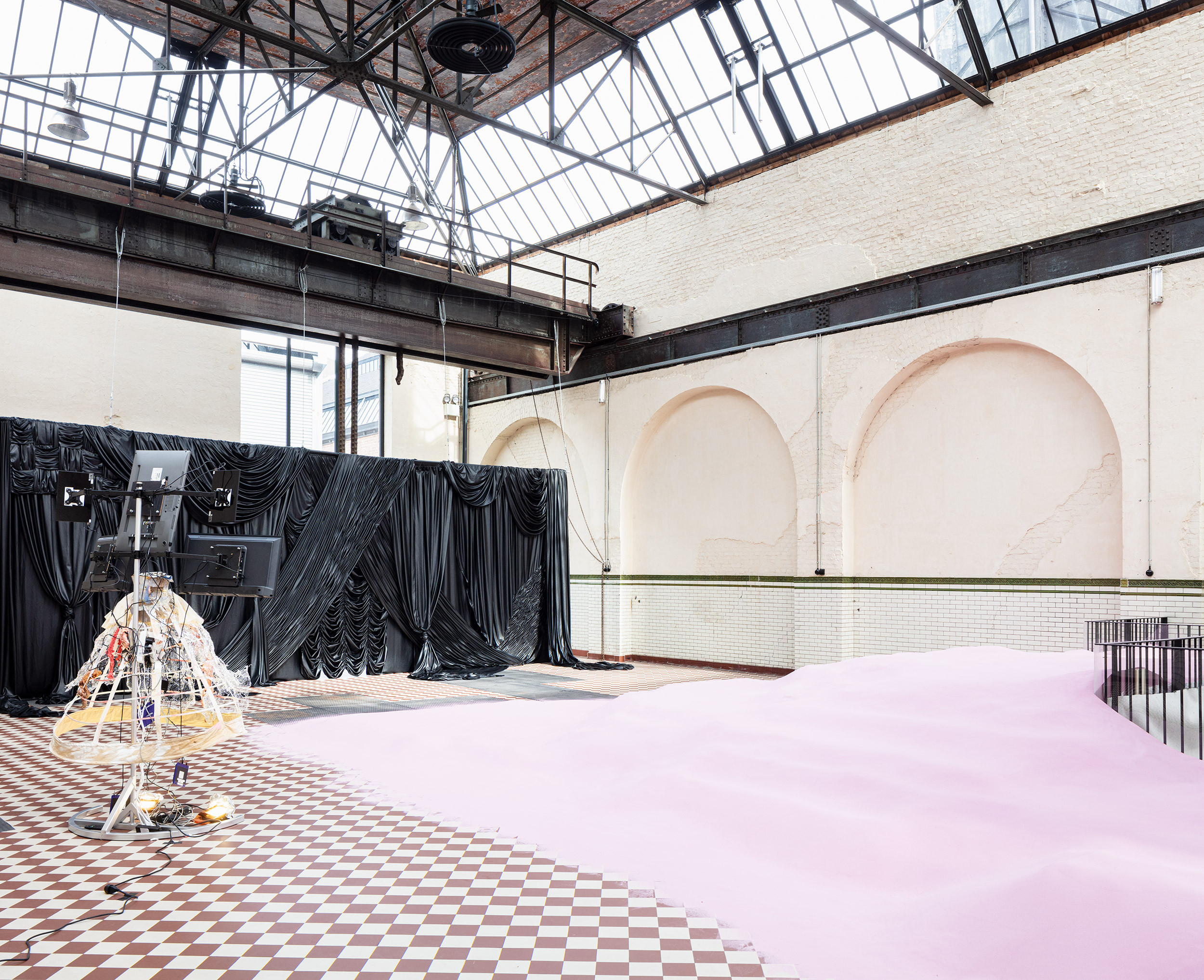 overview of Lady Credit or finance in drag by Toon Fibbe, Curtain piece (disobedient) by Pauline Boudry & Renate Lorenz, and Pink Dune by Carly Rose Bedford