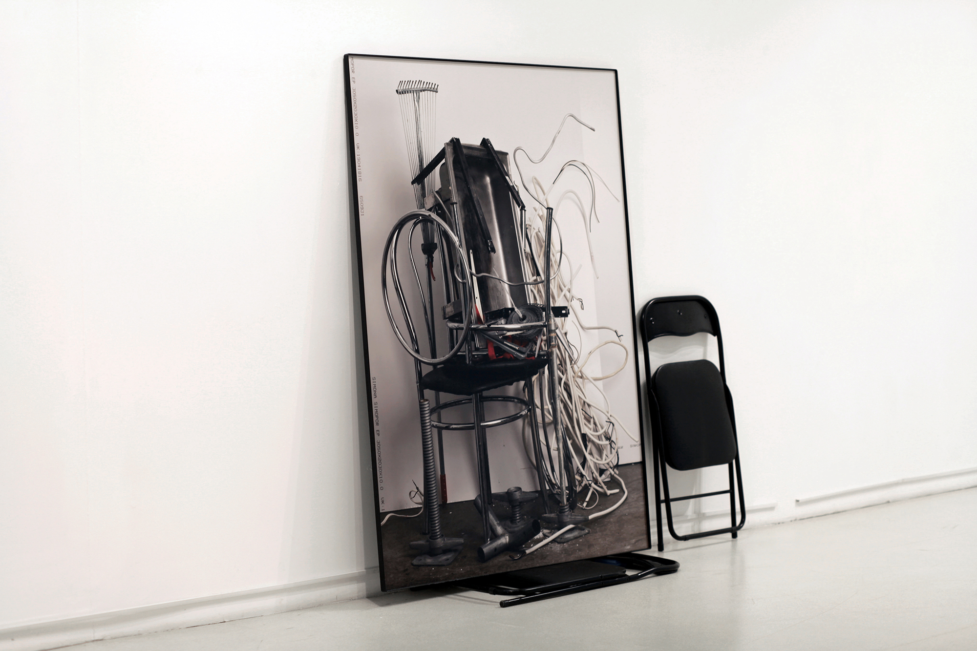 Robertas Narkus, zaj%g{m (from the series “The Board”), 2020, C-print mounted on aluminium, steel frame, 168 x 125 cm