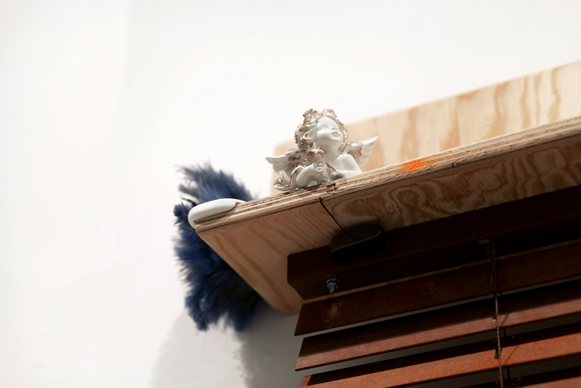 Jonas Morgenthaler, It’s A Fine Day, People Look Out Windows, 2022, detail