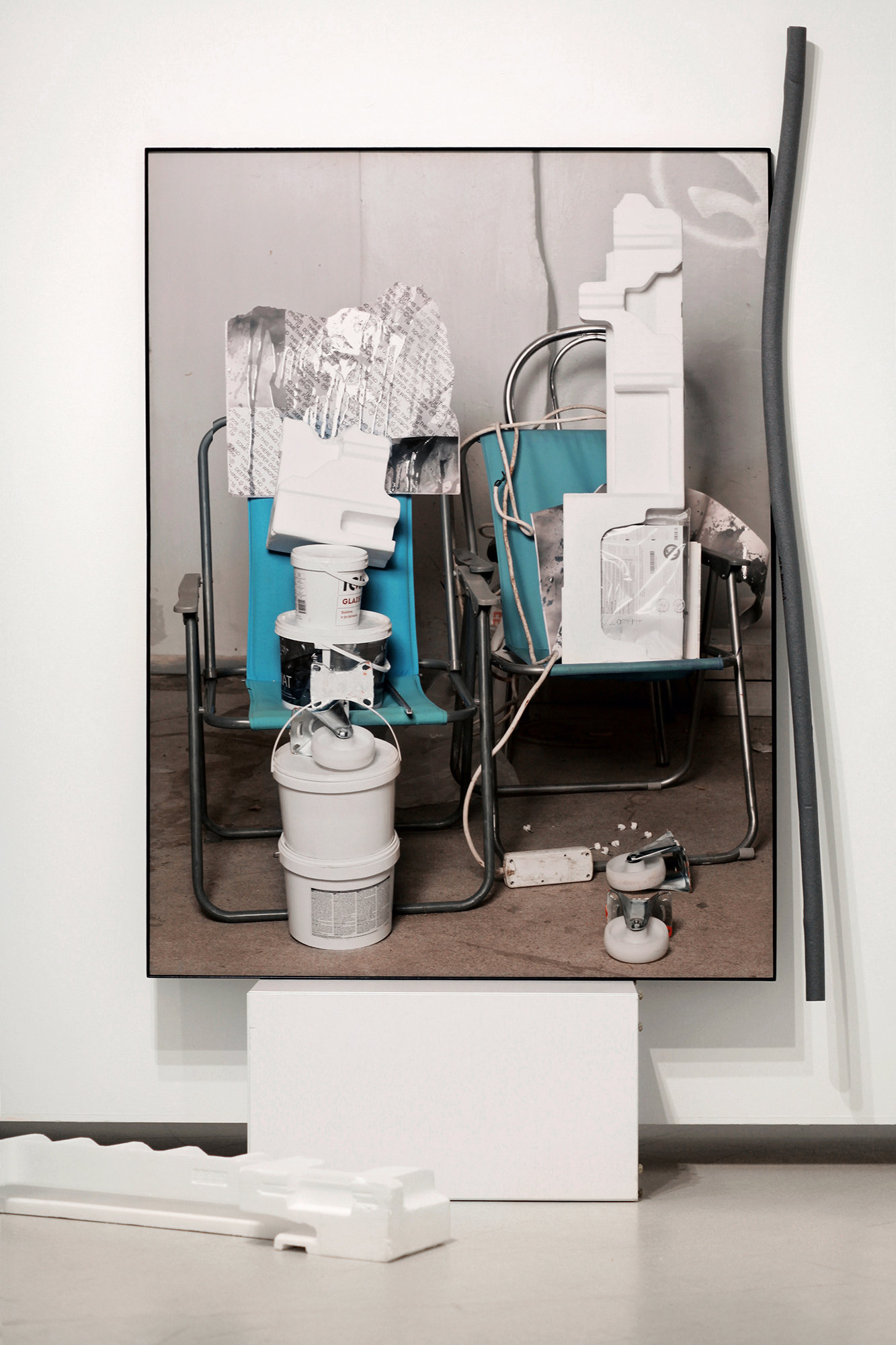 Robertas Narkus, #9_A6&l (from the series “The Board”), 2020, C-print mounted on aluminium, steel frame, 168 x 125 cm