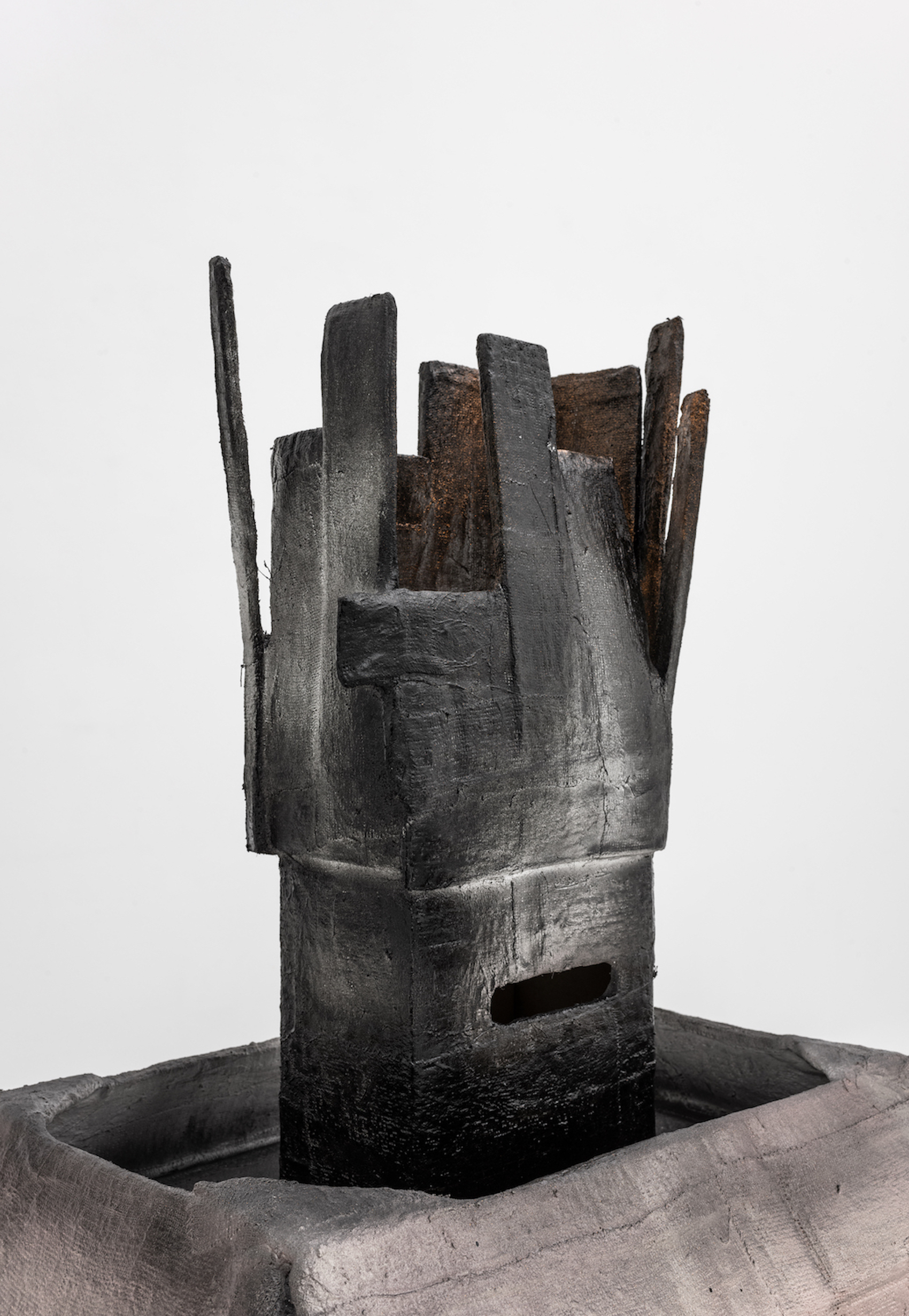 Alyce Ford, Object 5, mixed media, 147 x 54 x 46 cm, 2023