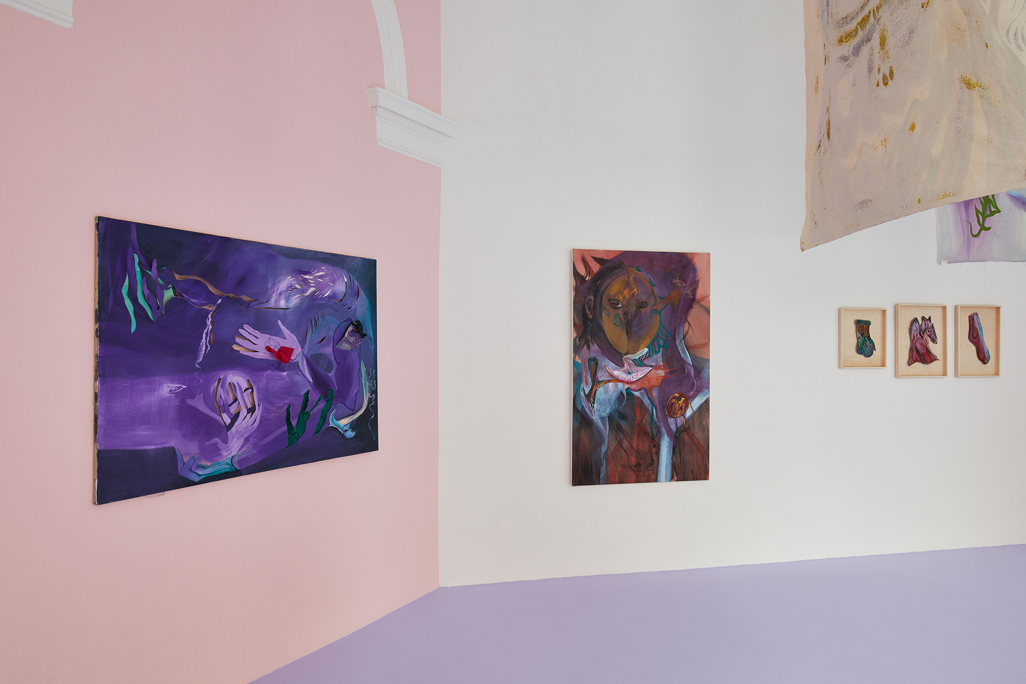 Installation view of the exhibition, Denisa Štefanigová: ‘Ekstase’, 6 April – 27 May 2023, SVĚTOVA 1, Prague. Photo: Karolína Matušková © SVĚTOVA 1