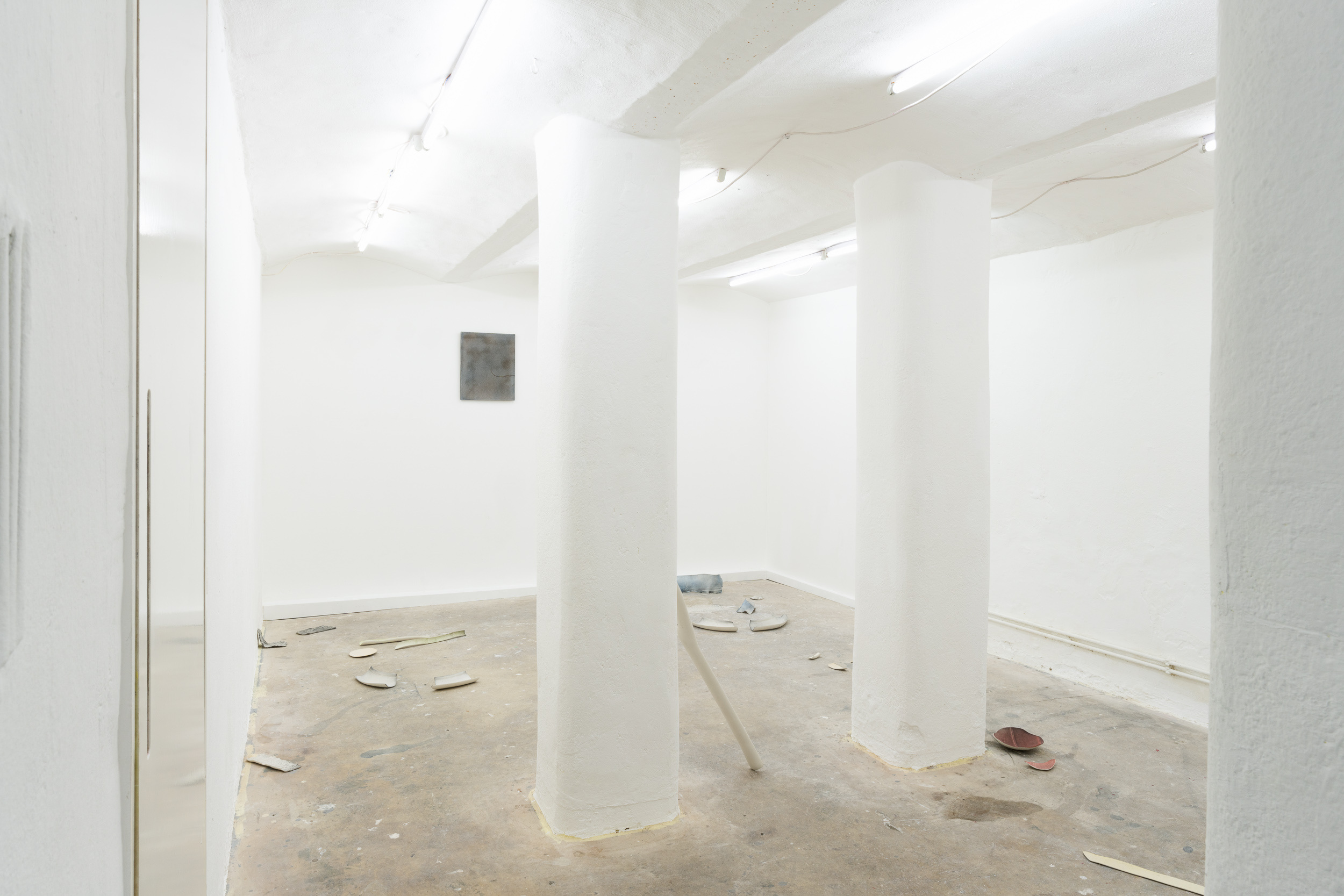 Installation View ( Juliane Tübke, Lilia Kovka )