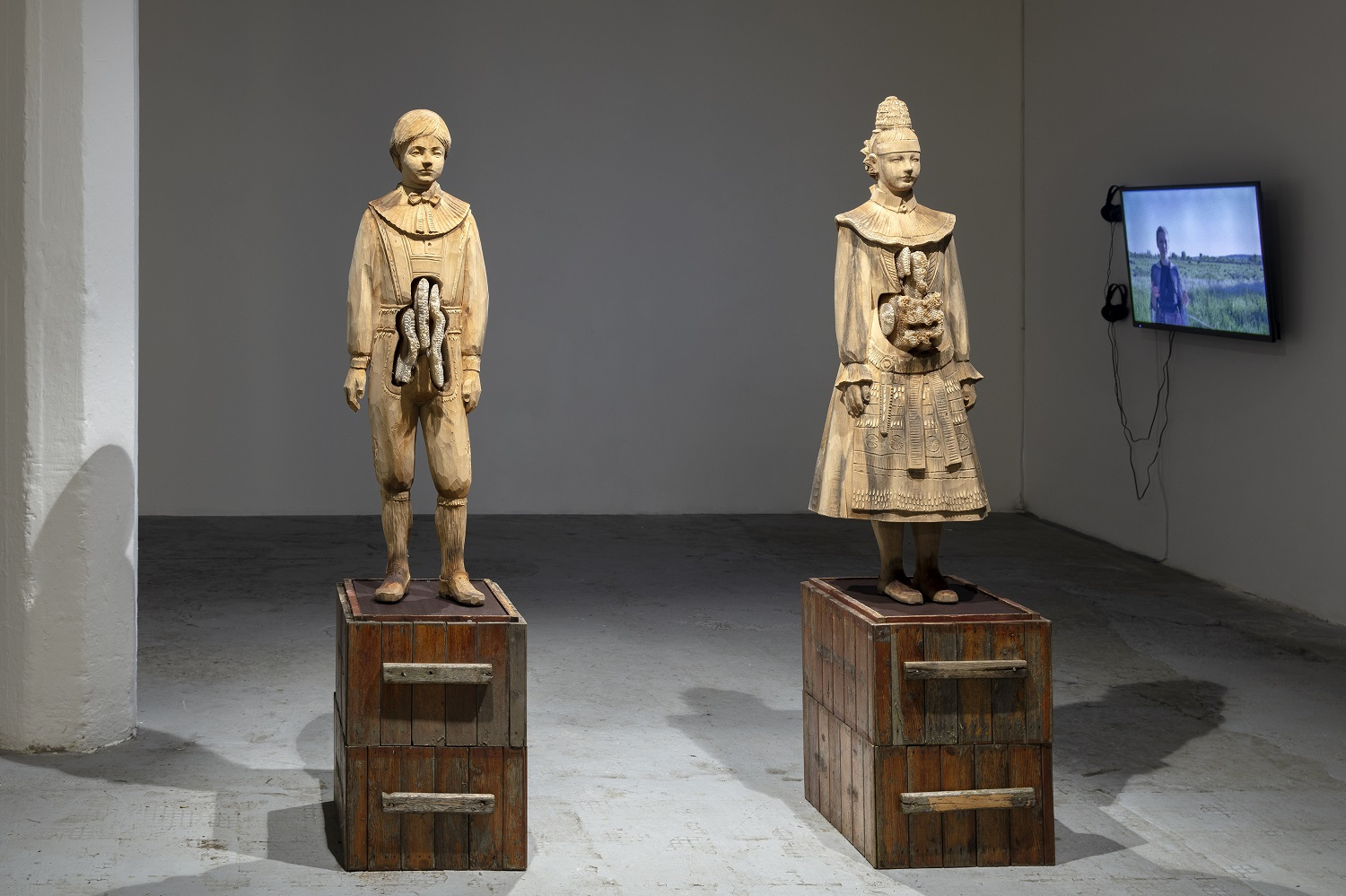 In front: Anna Hulačová, Dolomite Lovers, 2016 and Denisa Langrová, Lekce feralizace, 2021