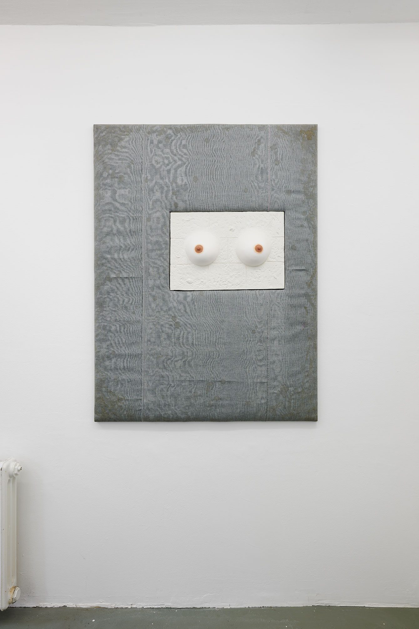 Transformer No. 2 (pregnant), Nigin Beck, mauer 2023, Foto: Mareike Tocha