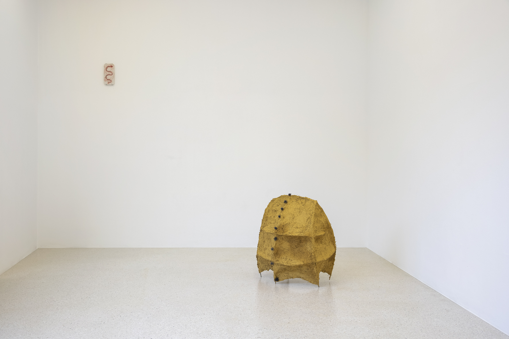 Ausstellungsansicht RADAR: Sophie Rebentisch, Ciao Eden, WestfĂ€lischer Kunstverein und LWL-Museum fĂŒr Kunst und Kultur, MĂŒnster, 2023. © Foto: LWL/Hanna Neander
