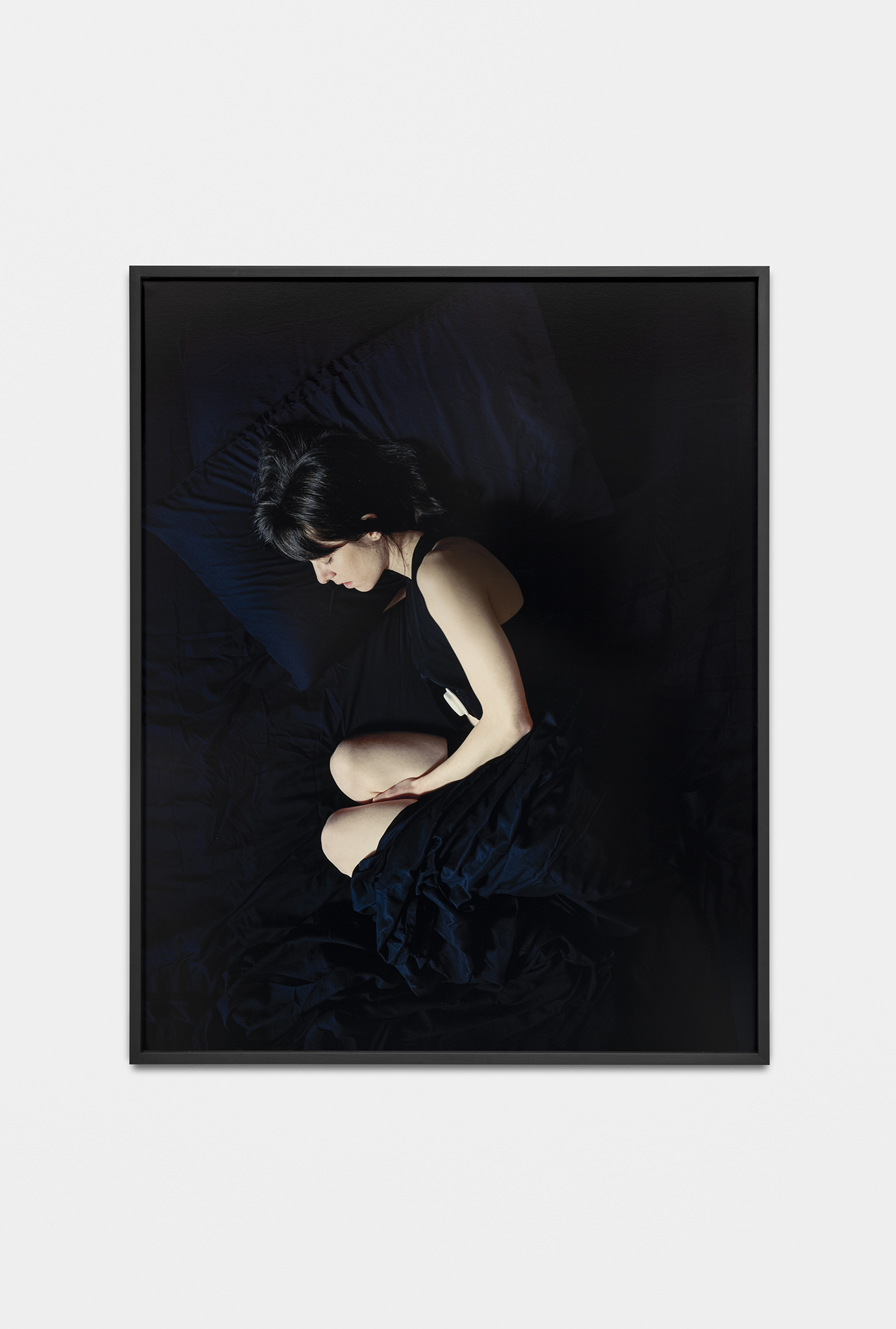 Paolo Bufalini, The Sleeper (life-size), 2022. Inkjet print on baryta paper Canson II, 103,5x130x4,5cm Courtesy of the Artist and La Rada, Locarno. Photography by Tiziano Ercoli & Riccardo Giancola