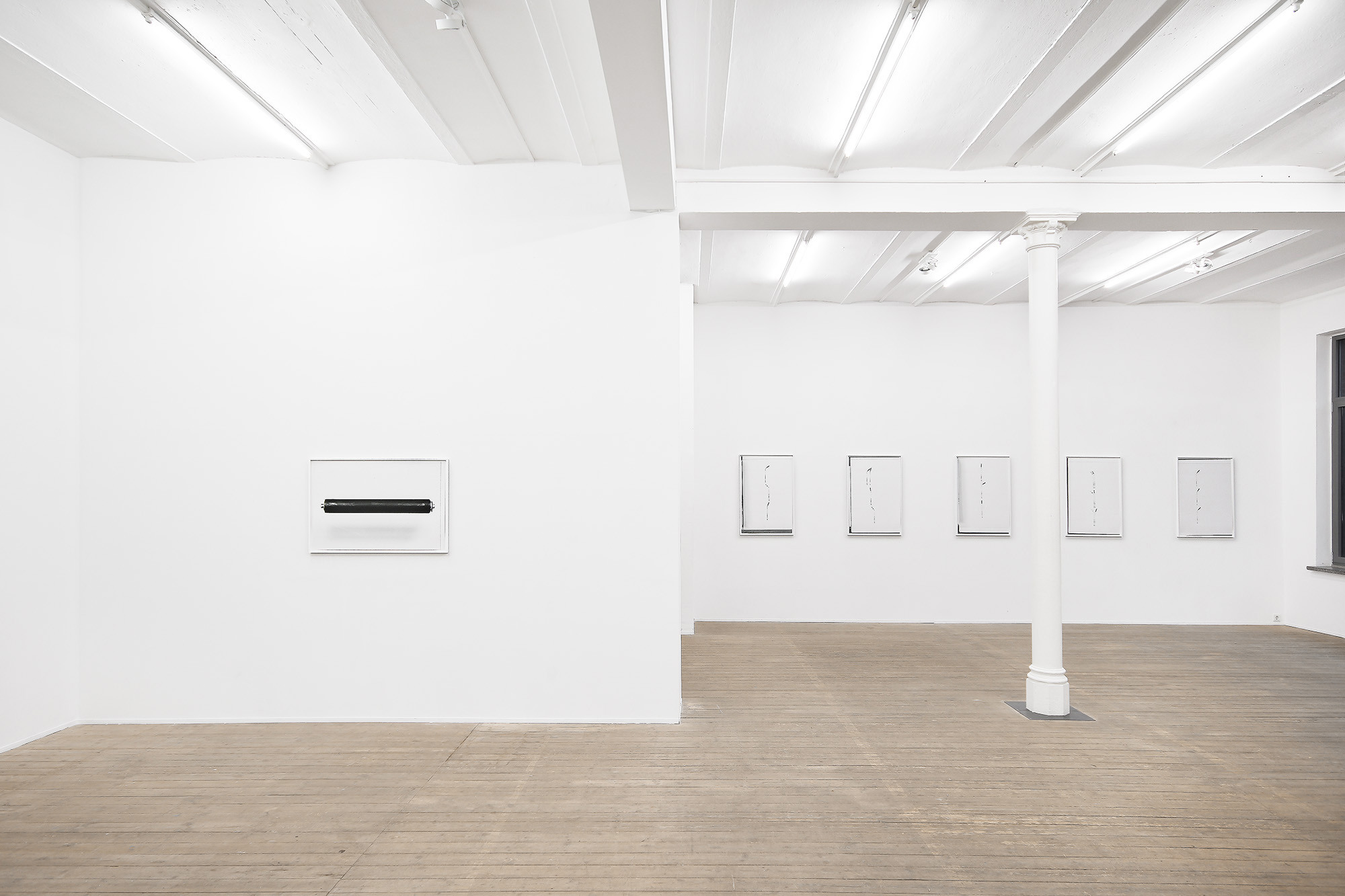 Andrzej Steinbach, Sender Empfänger, exhibition view, Galerie Conradi, 2023
