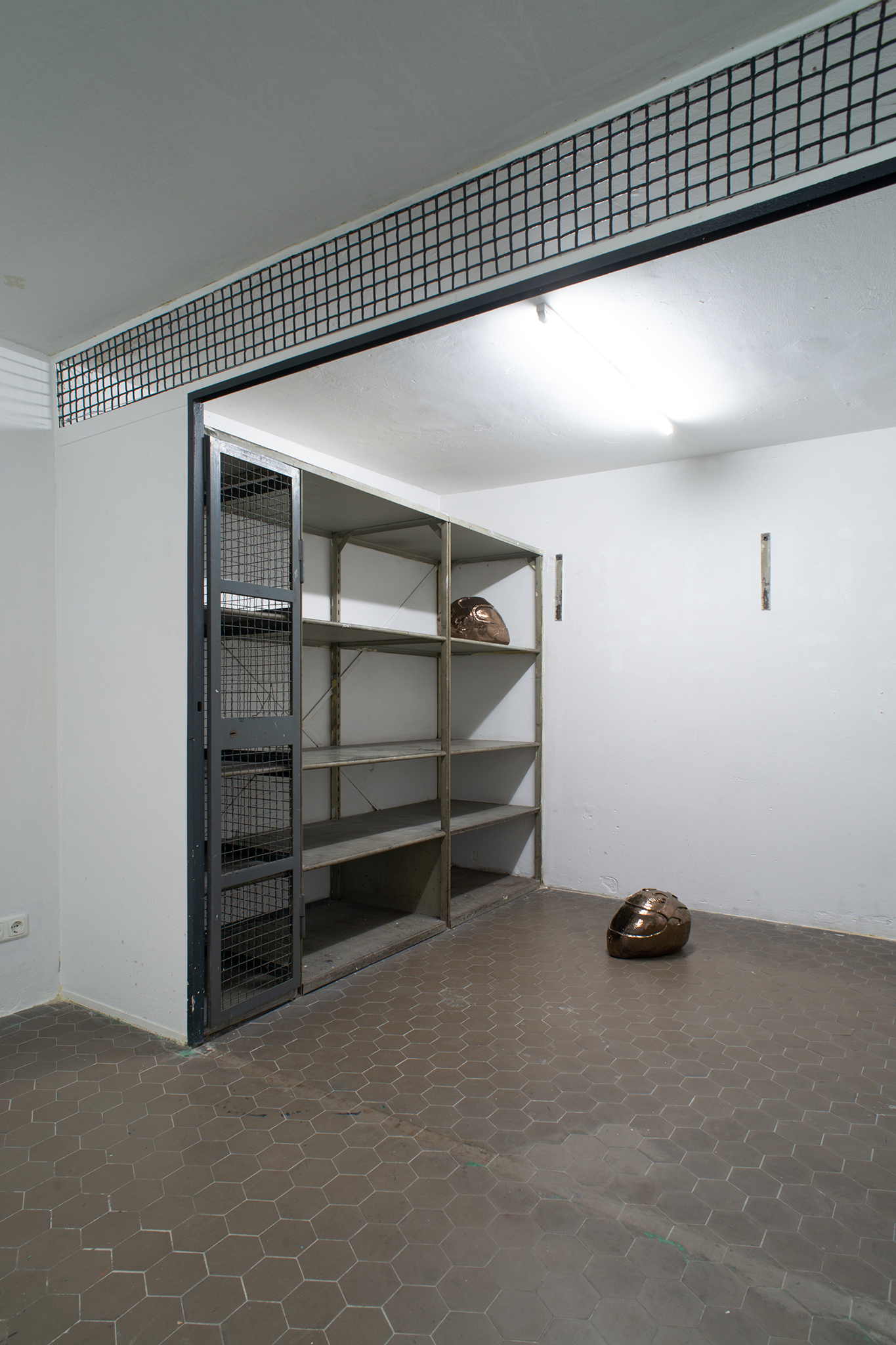 soft island hard edge - Charlene Hahne & Lisa Seebach, 2023, installation view © in-conversation-with and the artists