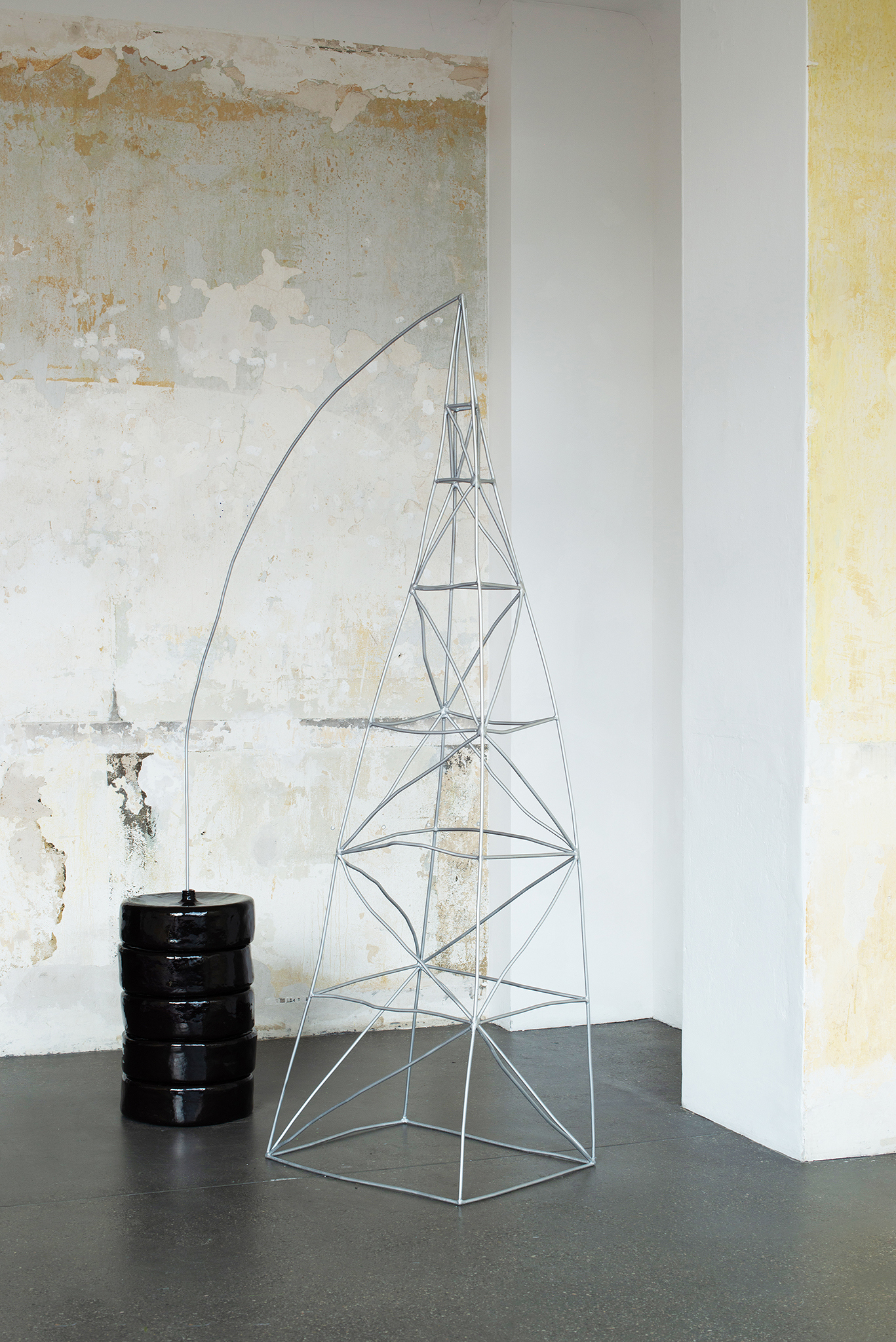 soft island hard edge - Charlene Hahne & Lisa Seebach, 2023, installation view © in-conversation-with and the artists
