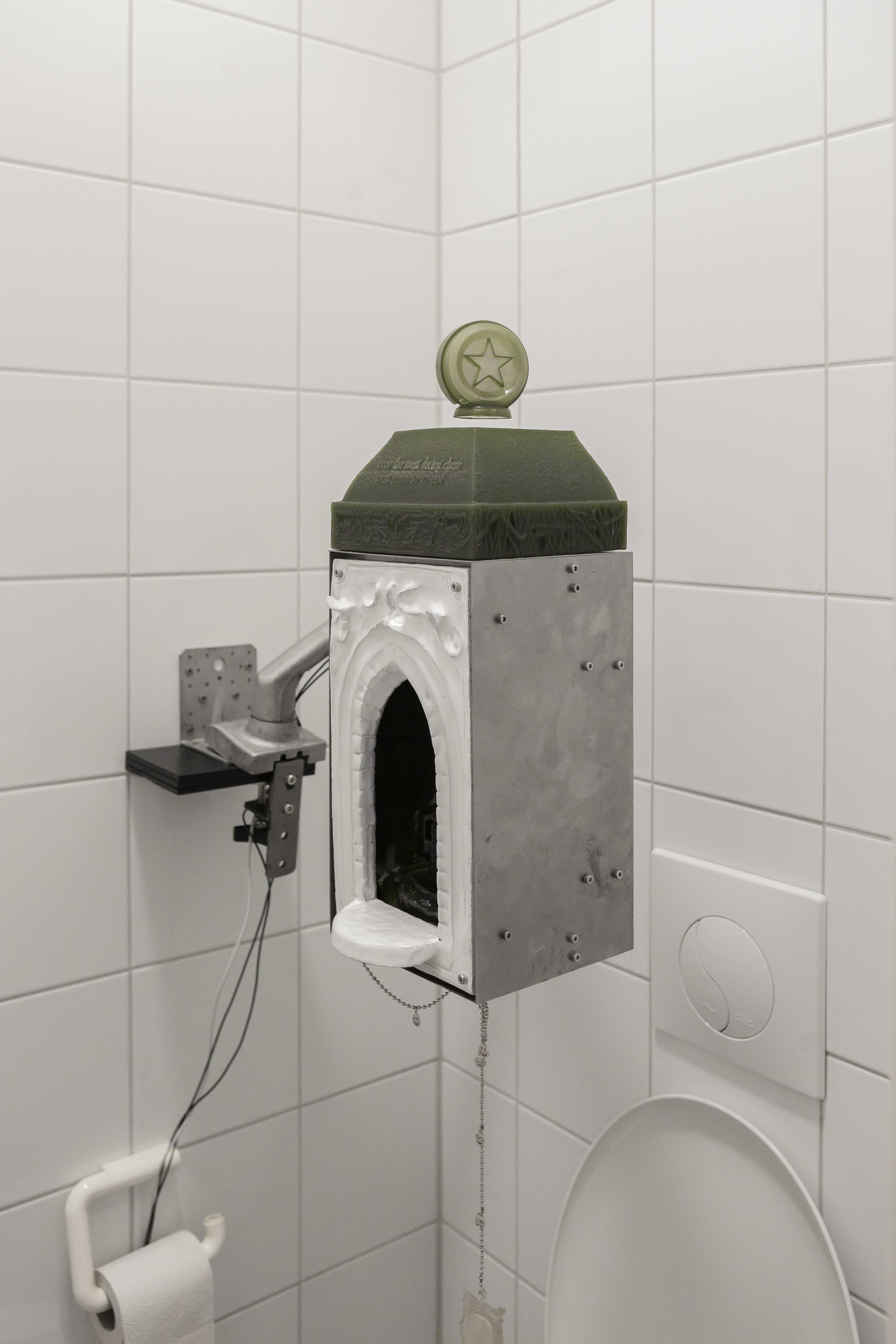 Installation view Jo Jakob Hübner "alpha omega taurus subway surfer star gate  #history #archaeology #mythology (full documentary)" 2023