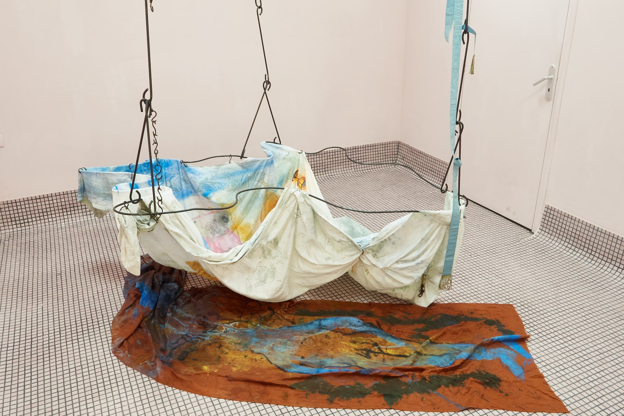 INÈS DI FOLCO DJEMNI AND CAROLINE CURDY: NARCISSE, 2023 - Oil and pigments on cotton, silk and forged steel 240 x 100 x 280 cm