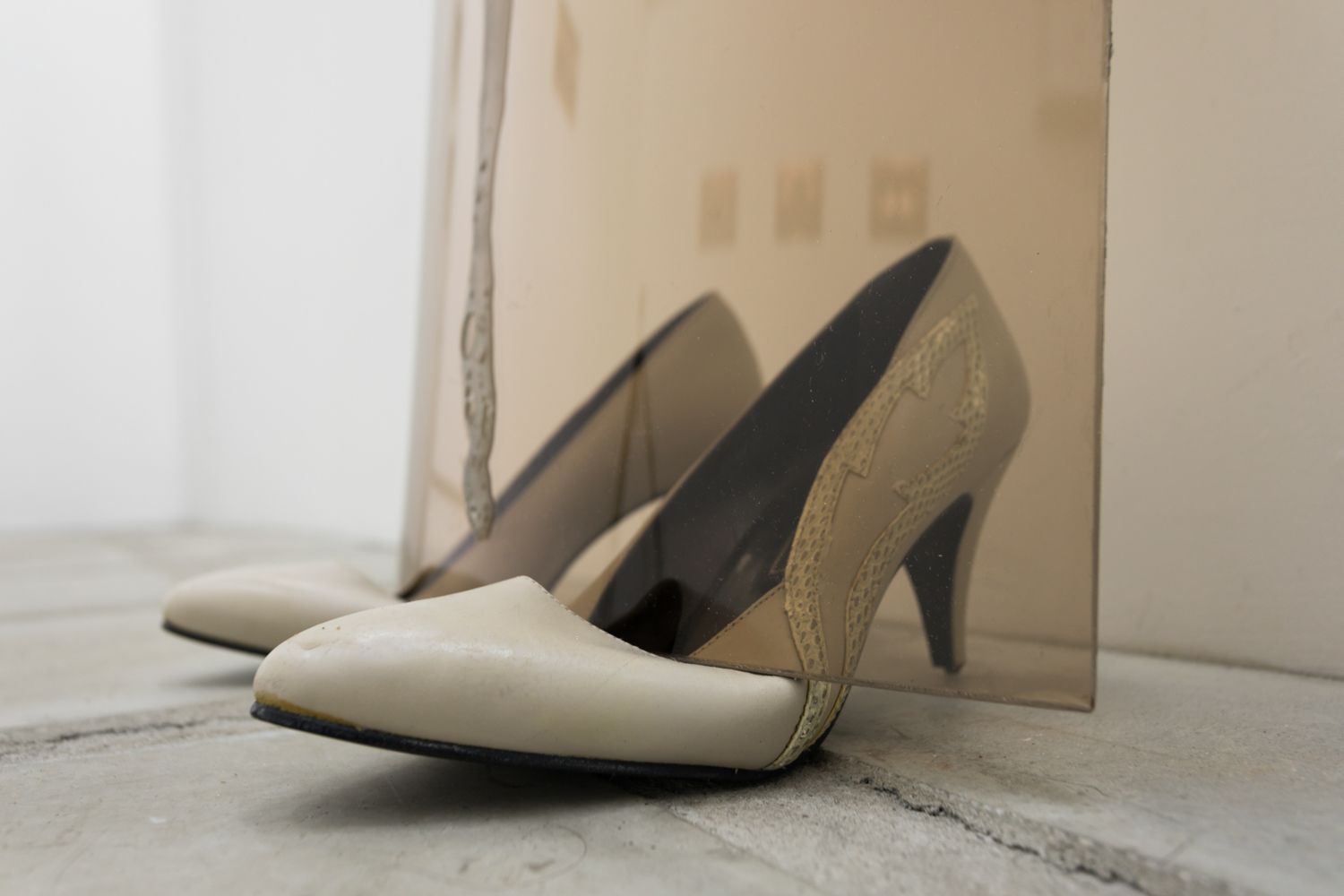 The Truth Revives The Golem, 2023, Glass, wax, shoes made in Yugoslavia 60 cm x 150 cm, (Details)