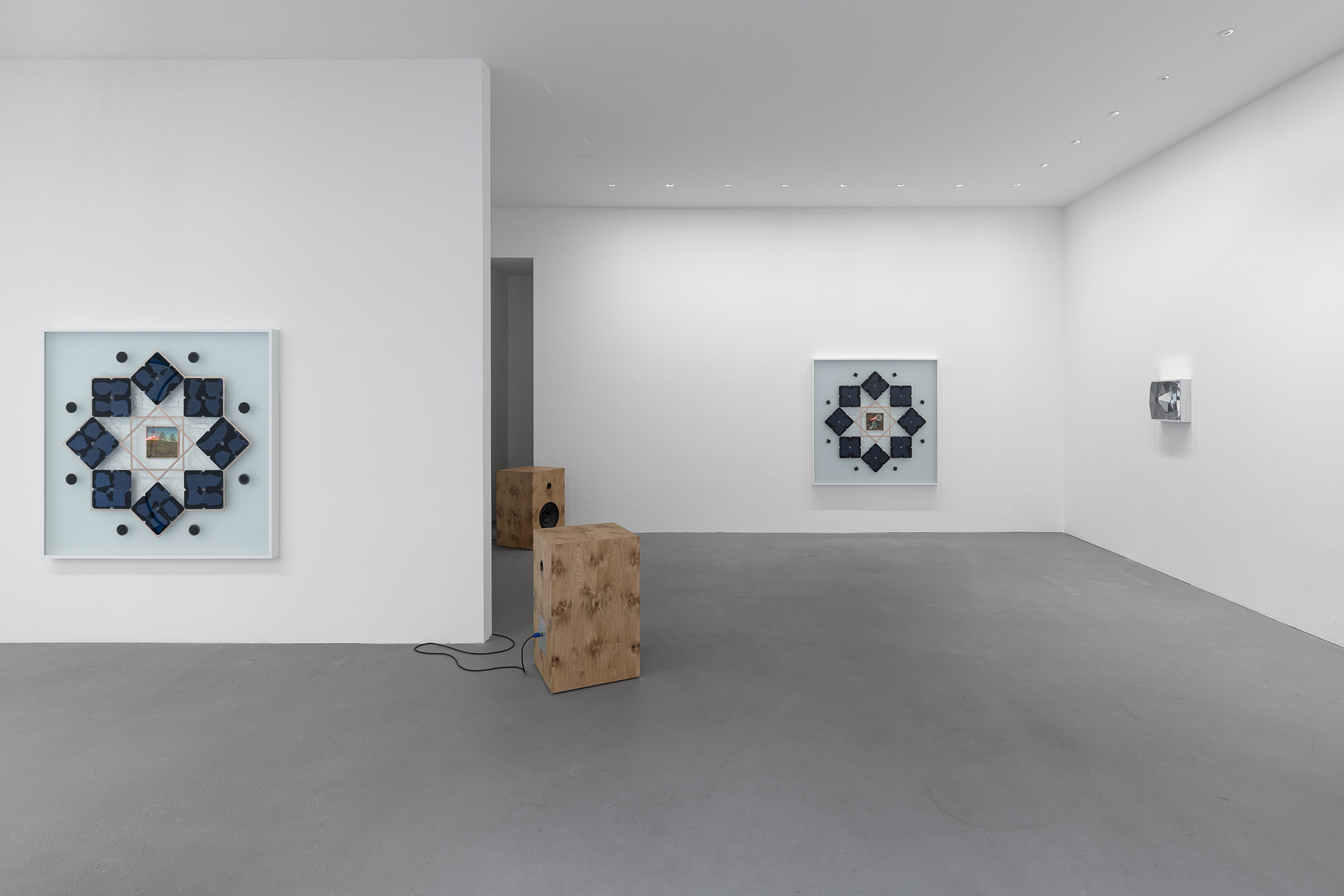 Installation view failed transcendence, 2023 ,Courtesy of max goelitz, Copyright of the artists
