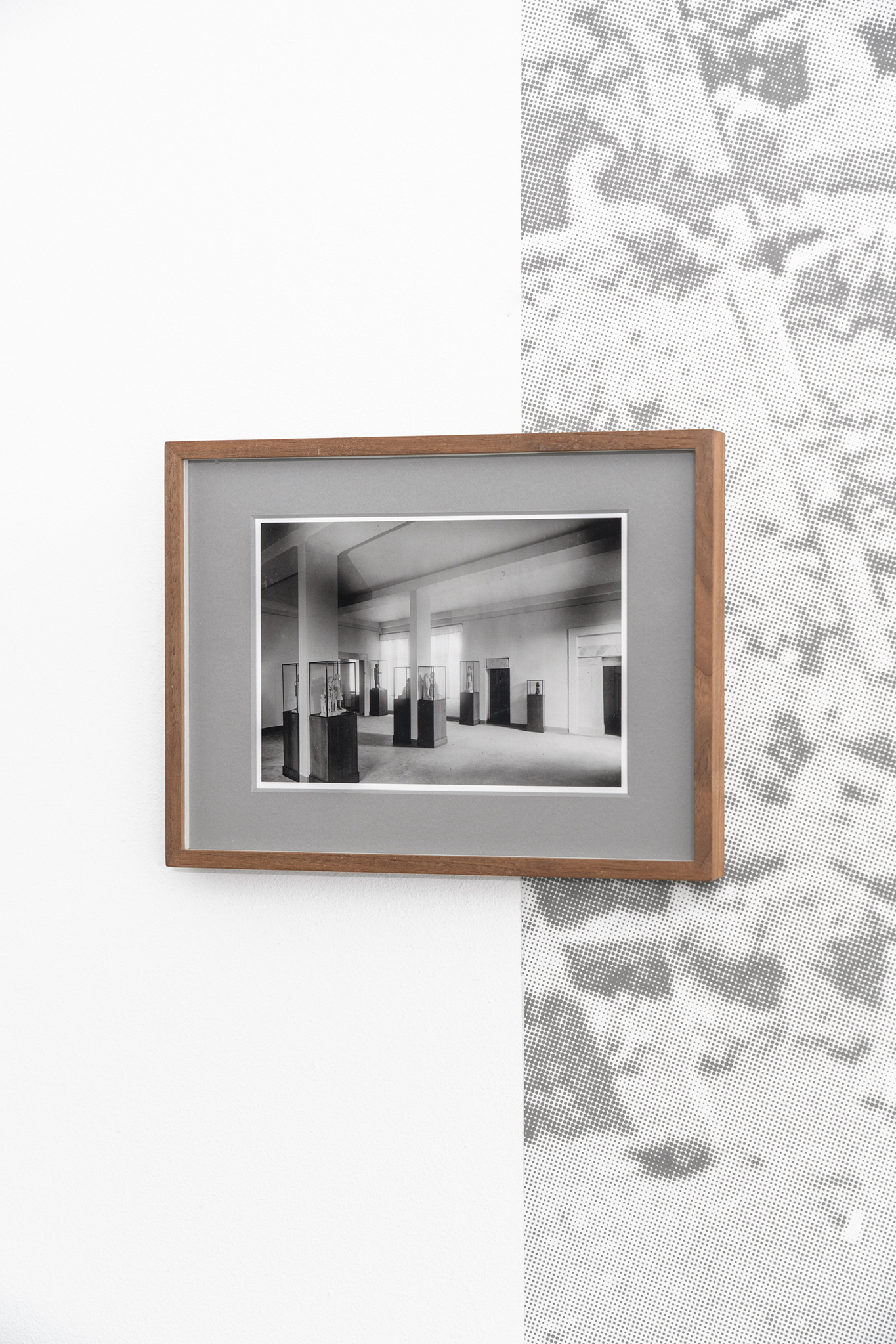 Samuel Henne, „archive #14“ from „chambers“, Fine Art Print, 24×18 cm
