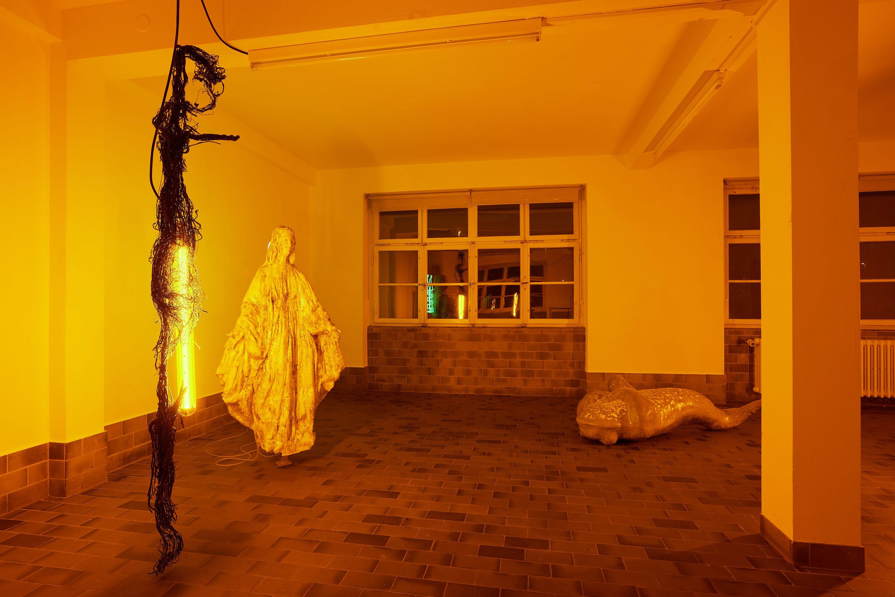 Chloé Delarue & Denis Savary, Octogone
