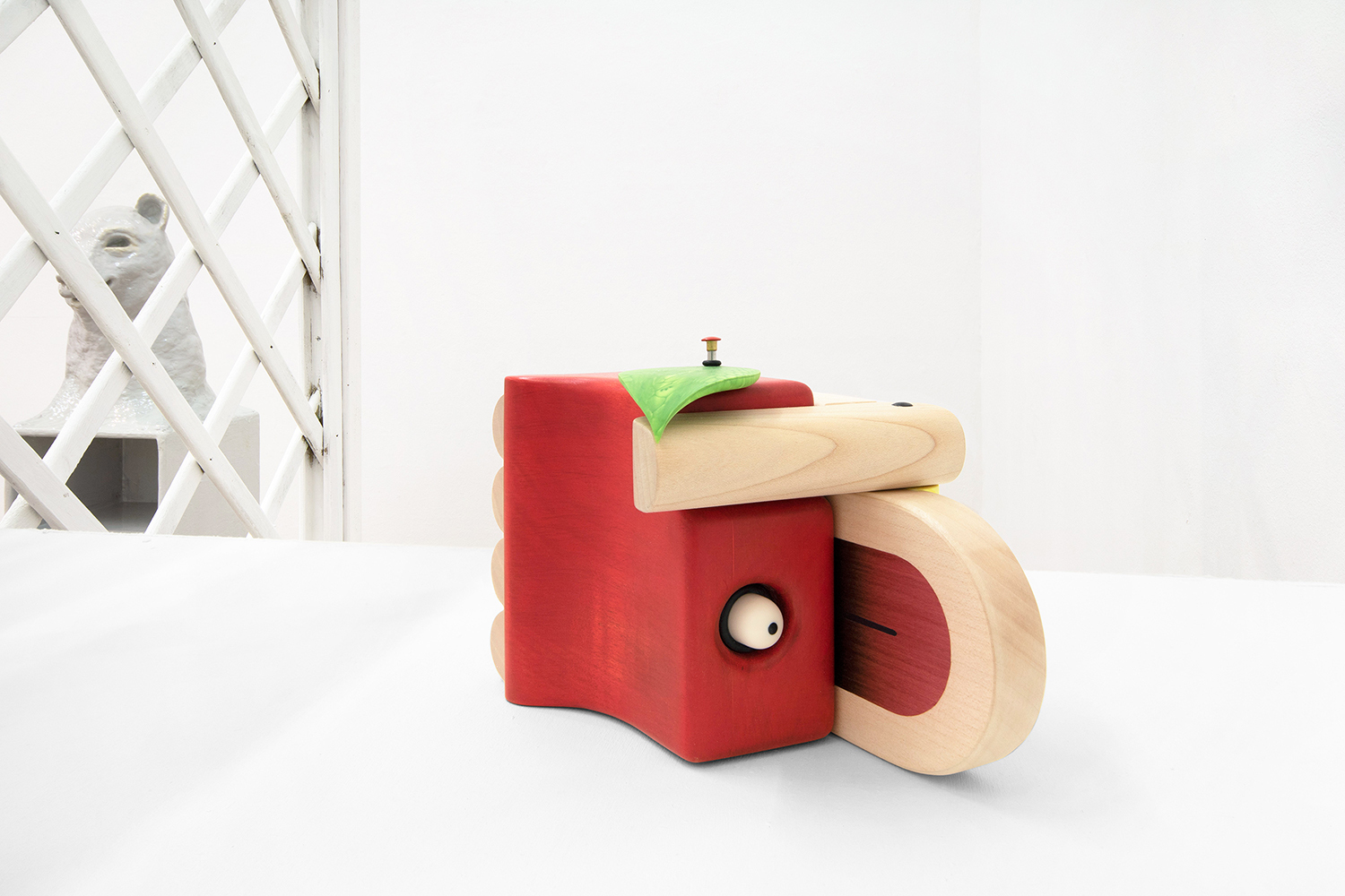 Camille Blatrix, Red Squeeze, 2022, Maple wood, acrylic resin, wooden marquetry, 12 x 20 x 16 cm, Courtesy of the artist and Andrew Kreps Gallery, New York