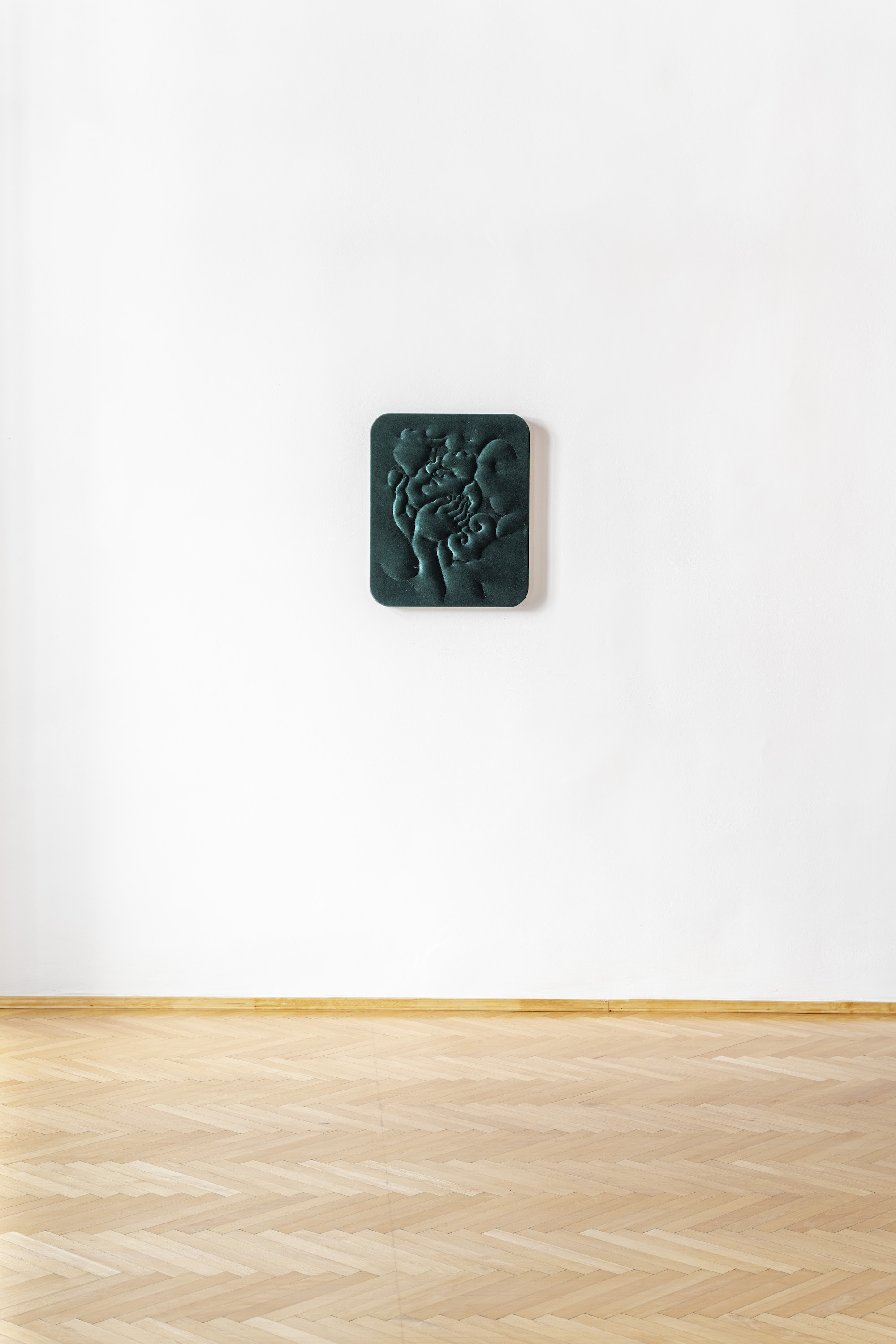 Eliška Konečná – Green Vessel, 2022, embroidery, elastic velvet, 47 x 57 cm