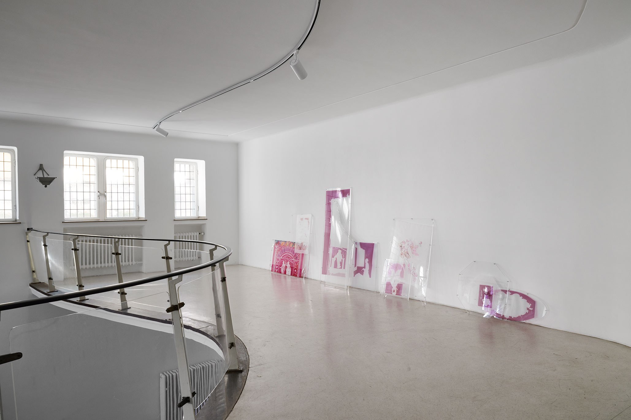 Nora Hansen, Subconscious, 2023, Nylon Taffeta, Printed Mesh, Silk stitching, Silk Organza, Plexiglass, Styrofoam, Metal
