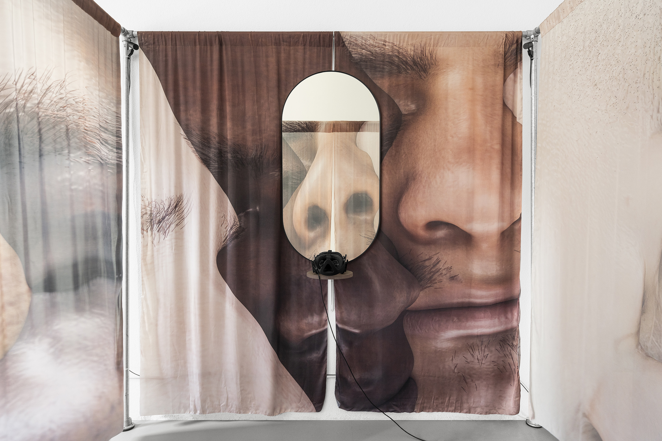 Exhibition View «UNSEEN RECONSTRUCTIONS; view on Robin Bervini, Until I Stop Trying to Get Out of My Skin, installation and VR Experience, duration  5'20'' , 2020» at La rada / Photo: Riccardo Giancola / Courtesy: the artists and La rada