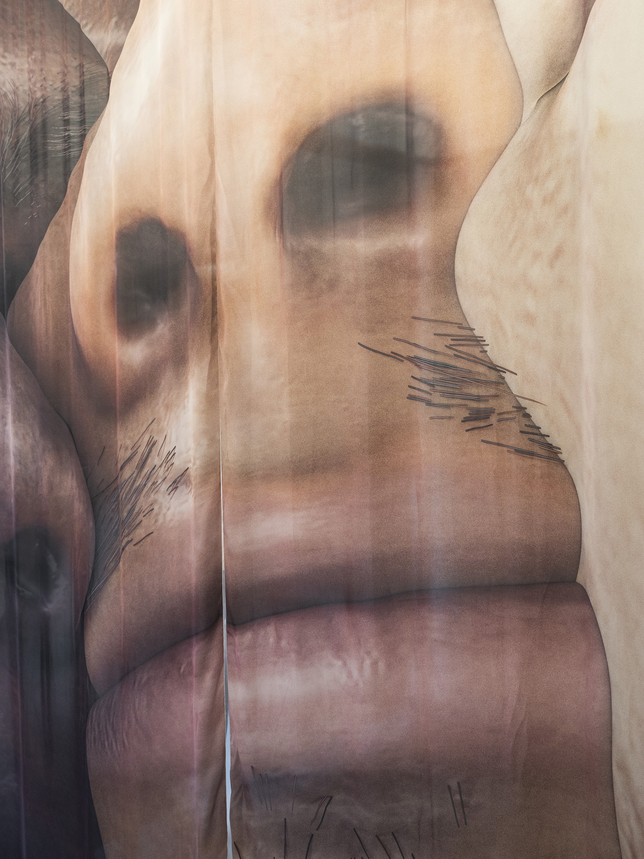 Exhibition View «UNSEEN RECONSTRUCTIONS; view on Robin Bervini, Until I Stop Trying to Get Out of My Skin, installation and VR Experience, duration  5'20'' , 2020» at La rada / Photo: Riccardo Giancola / Courtesy: the artists and La rada