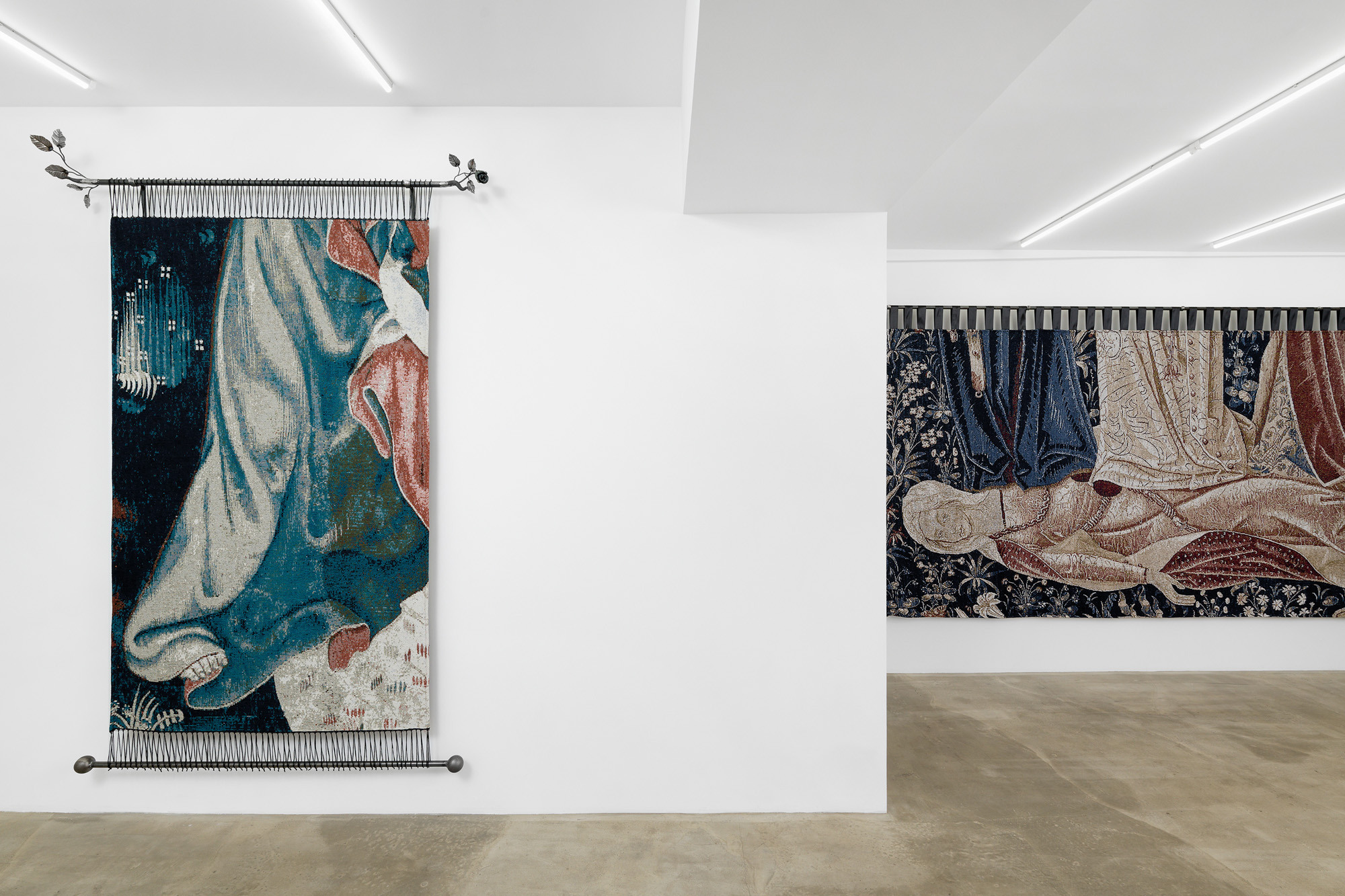 Zuzanna Czebatul, The Lunatic Fringe, 2023, exhibition view, Sans titre, Paris