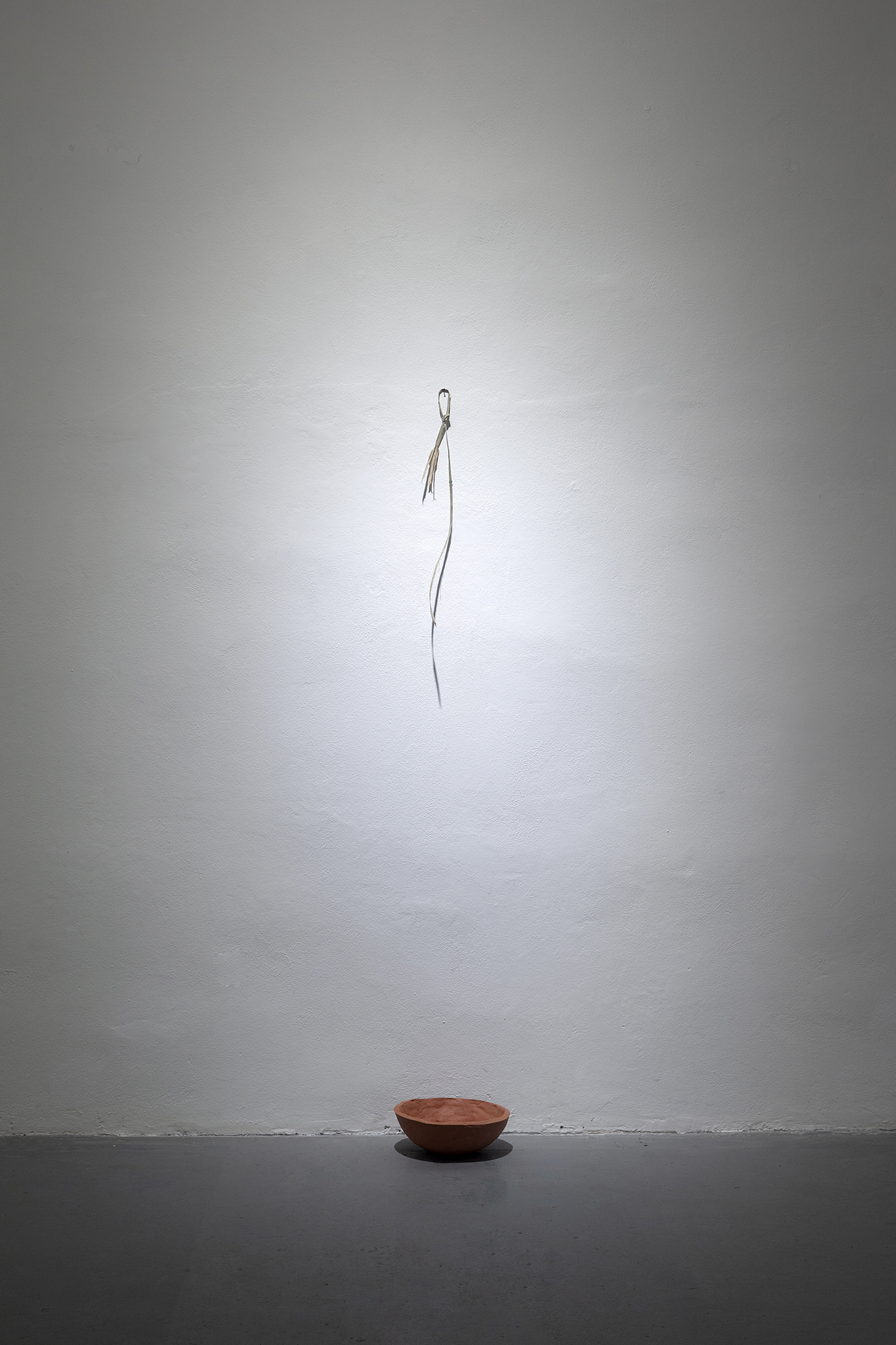  Più vicino, meno forte, terracotta clay, salt, water and organic material, 2023
