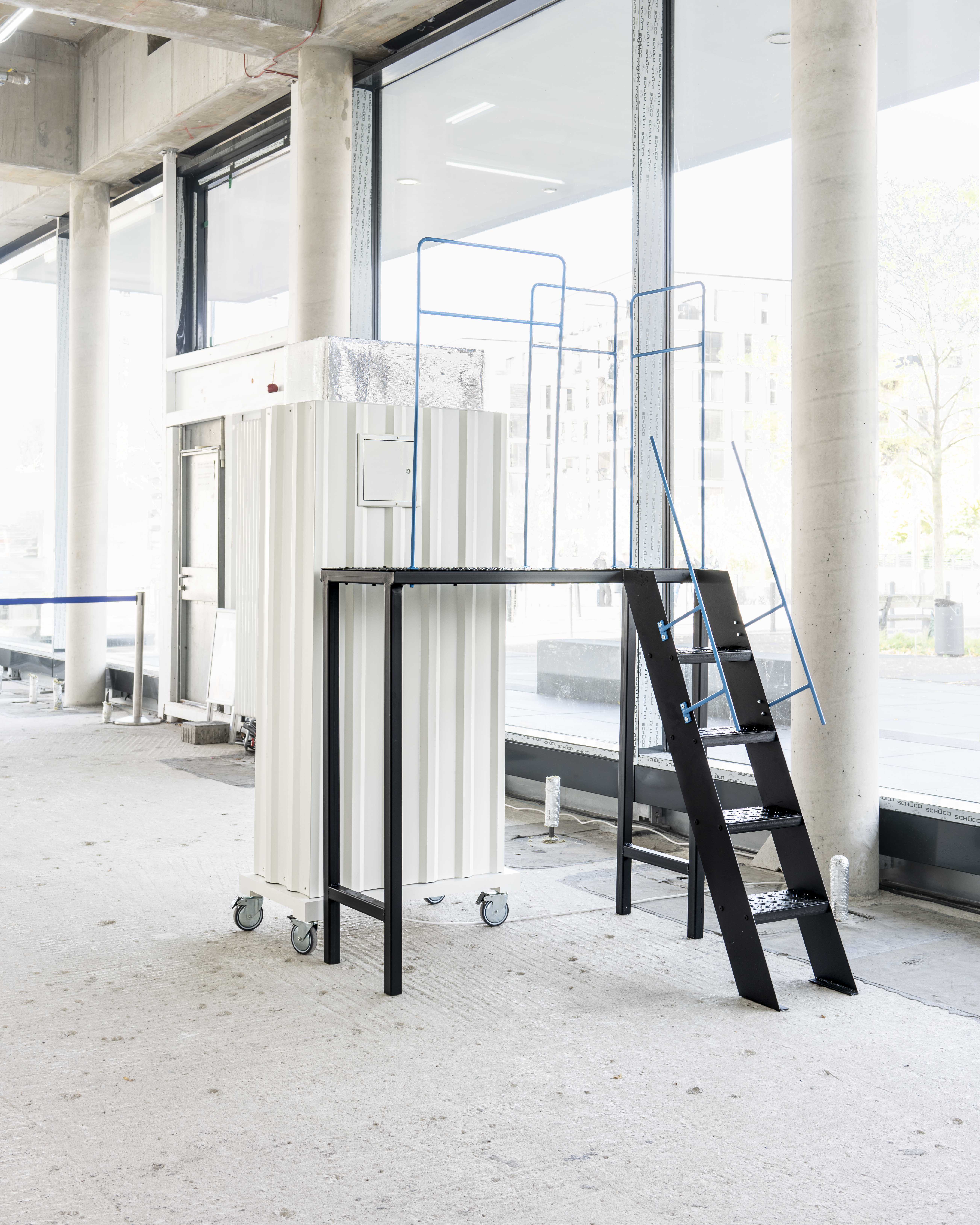 Feeding Porcelain for a more Sonic Archeology. Luzia Cruz, 2023.