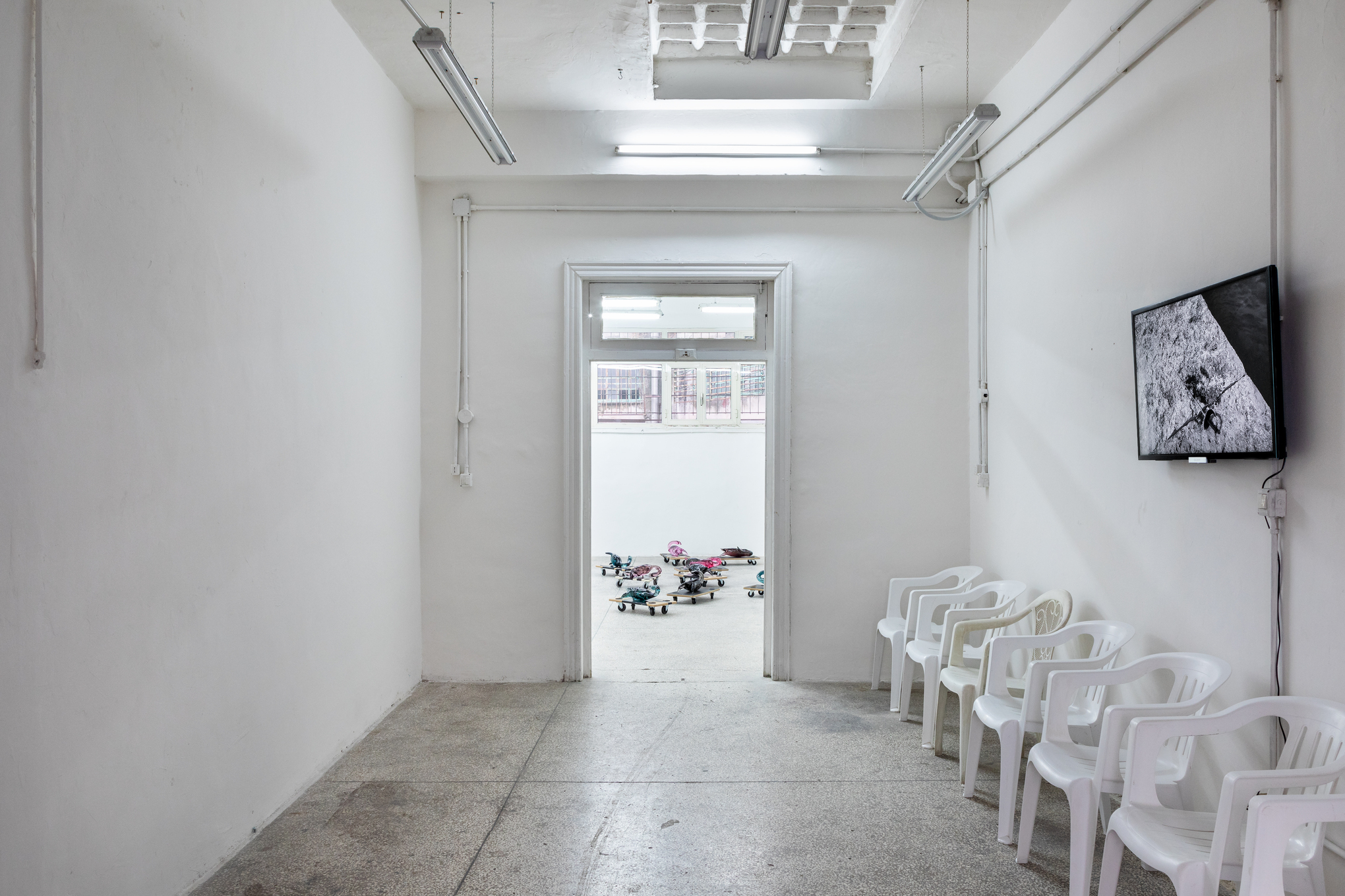 Installation view: VIN VIN Naples, Thomas Liu Le Lann, FRENCH TOAST
