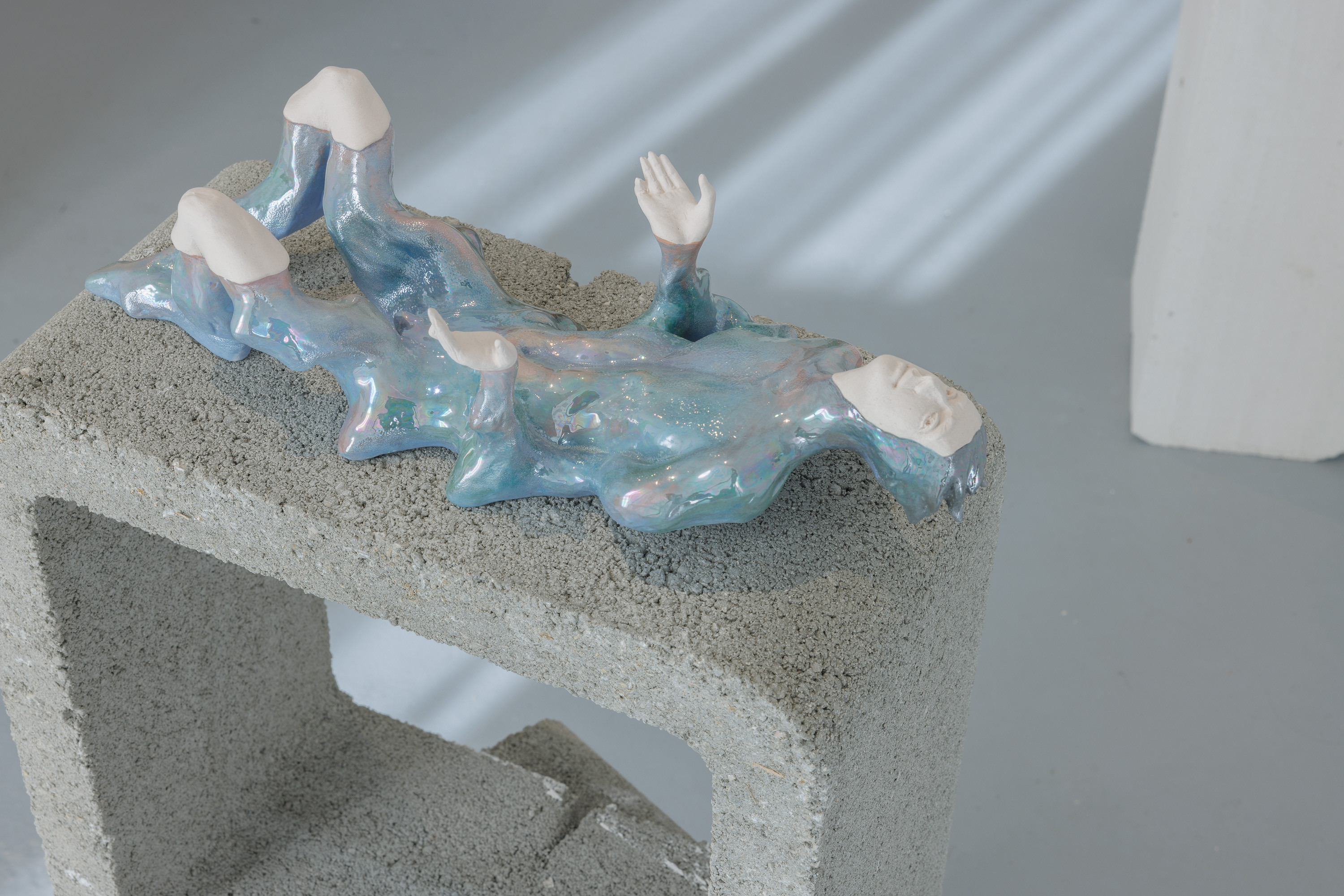 Anabzini, 9x37x15cm White clay, ceramic pigments, glazed, pearl lustre