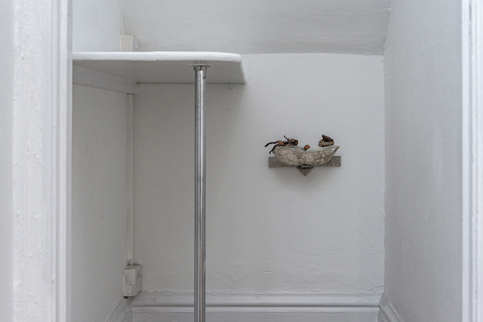 Utopias (intuition of broken cities) _ from Stones and stars and spells_Francesco Pacelli at Des Bains London_ ph credits StudioAdamson