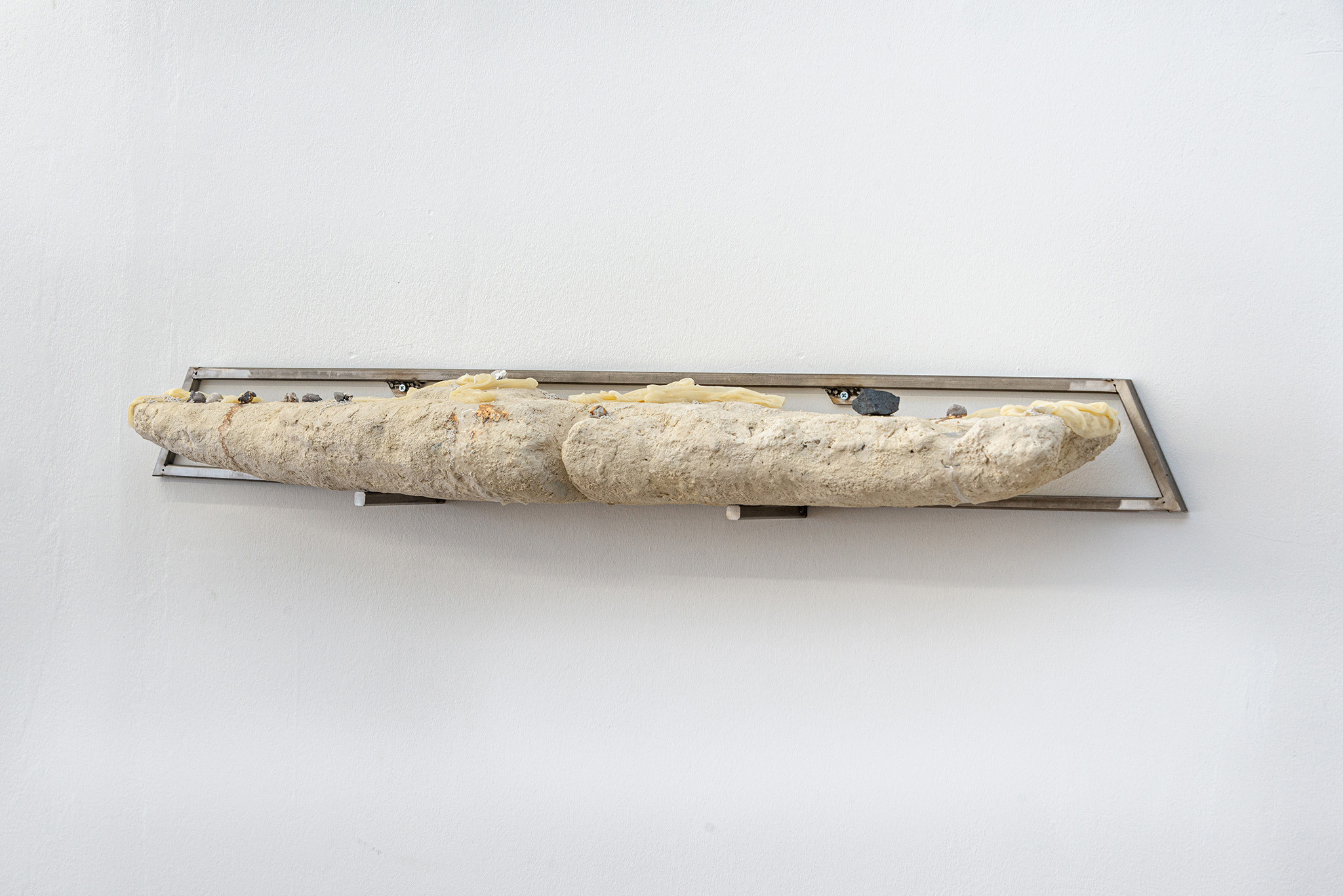 Utopias (floating hermeticus) _ from Stones and stars and spells_Francesco Pacelli at Des Bains London_ ph credits StudioAdamson
