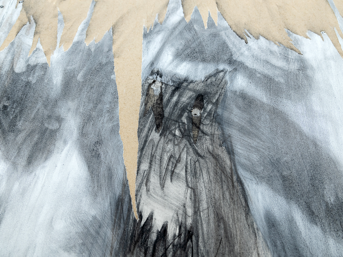 “Gli alberi muoiono in piedi” (The trees die standing). Detail, 2023