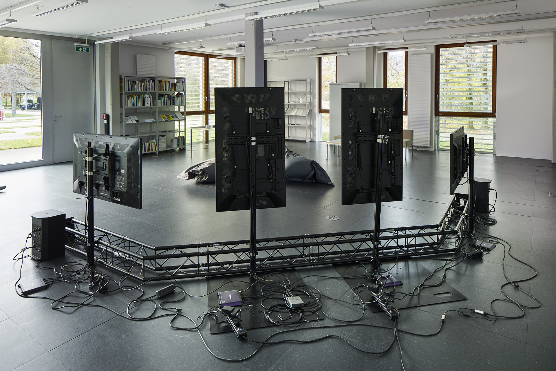 Barbara Kapusta, Solar, 2023, exhibition view, Kunstraum Lakeside, Klagenfurt | photo: Johannes Puch