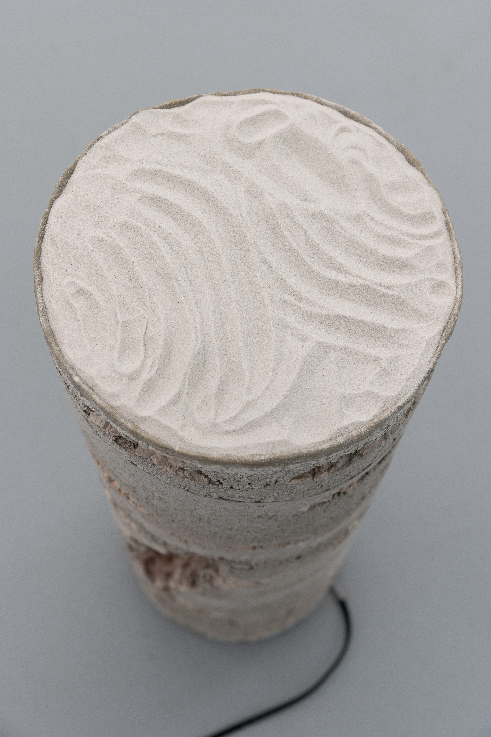 Core (Zen) 01 (detail) , 2023, concrete, steel, lava lamp, artificial moss, cable, sand, 72x25x25 cm