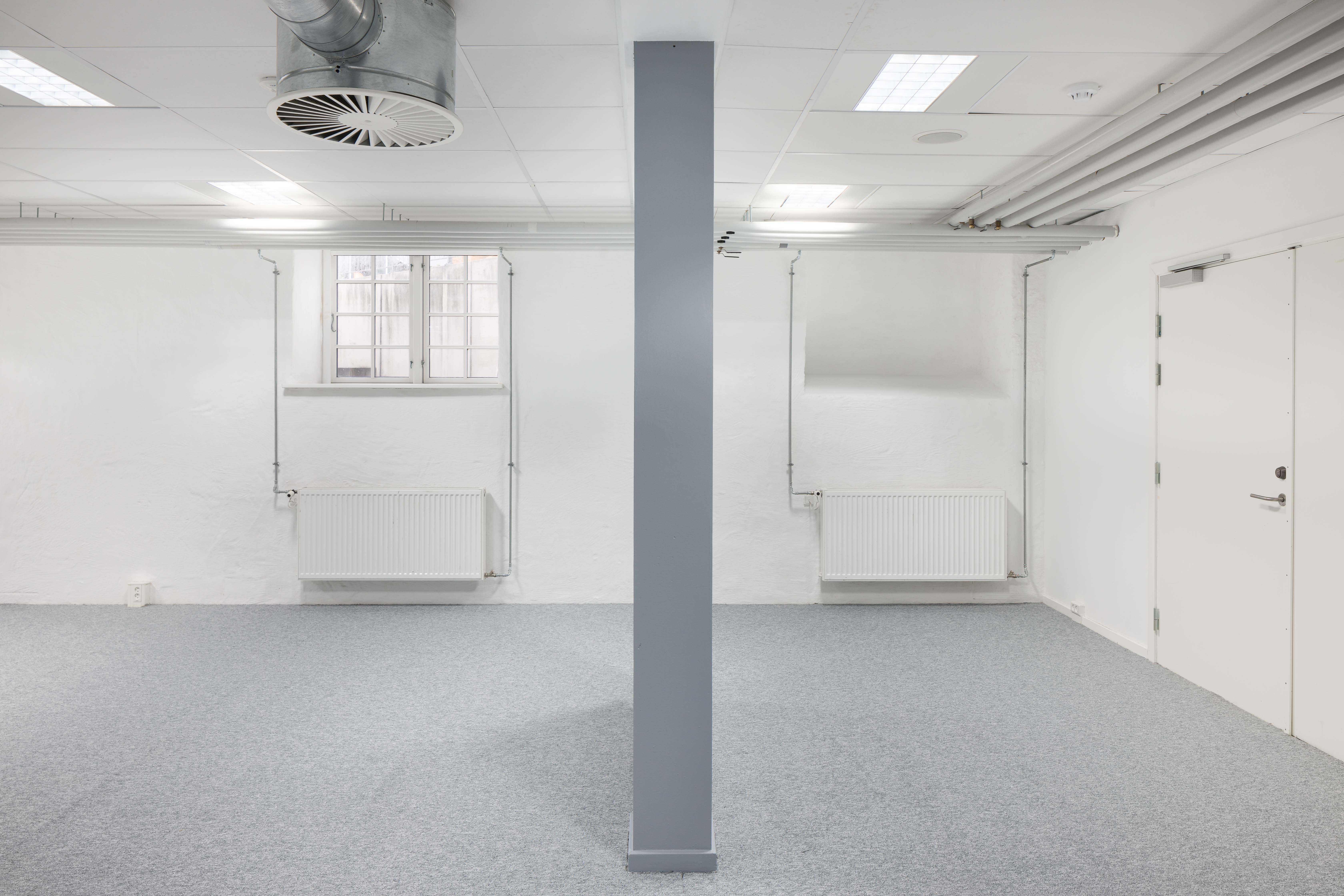Michele Gabriele, Installation view from: The extended gaze, in the depth of a reflection, at Cantina, Aarhus, Denmark; Courtesy of the Artist and Ashes/Ashes