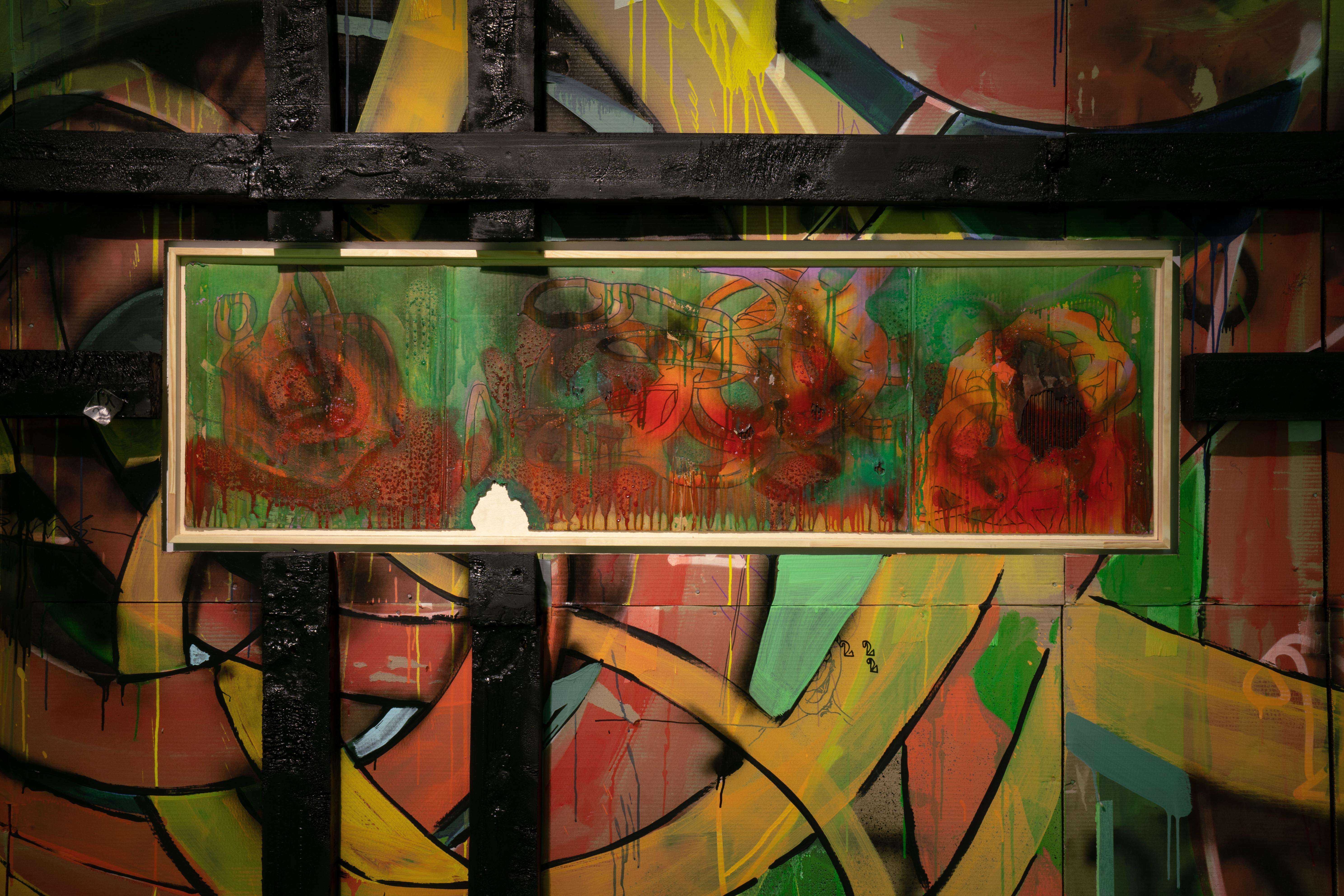  Arthur Golyakov, "Desktop 2", 2023 + "Aquarium", 2011-2012, corrugated board, enamel, spray paint, solvent, marker, various types of tape, 149 x 41 cm