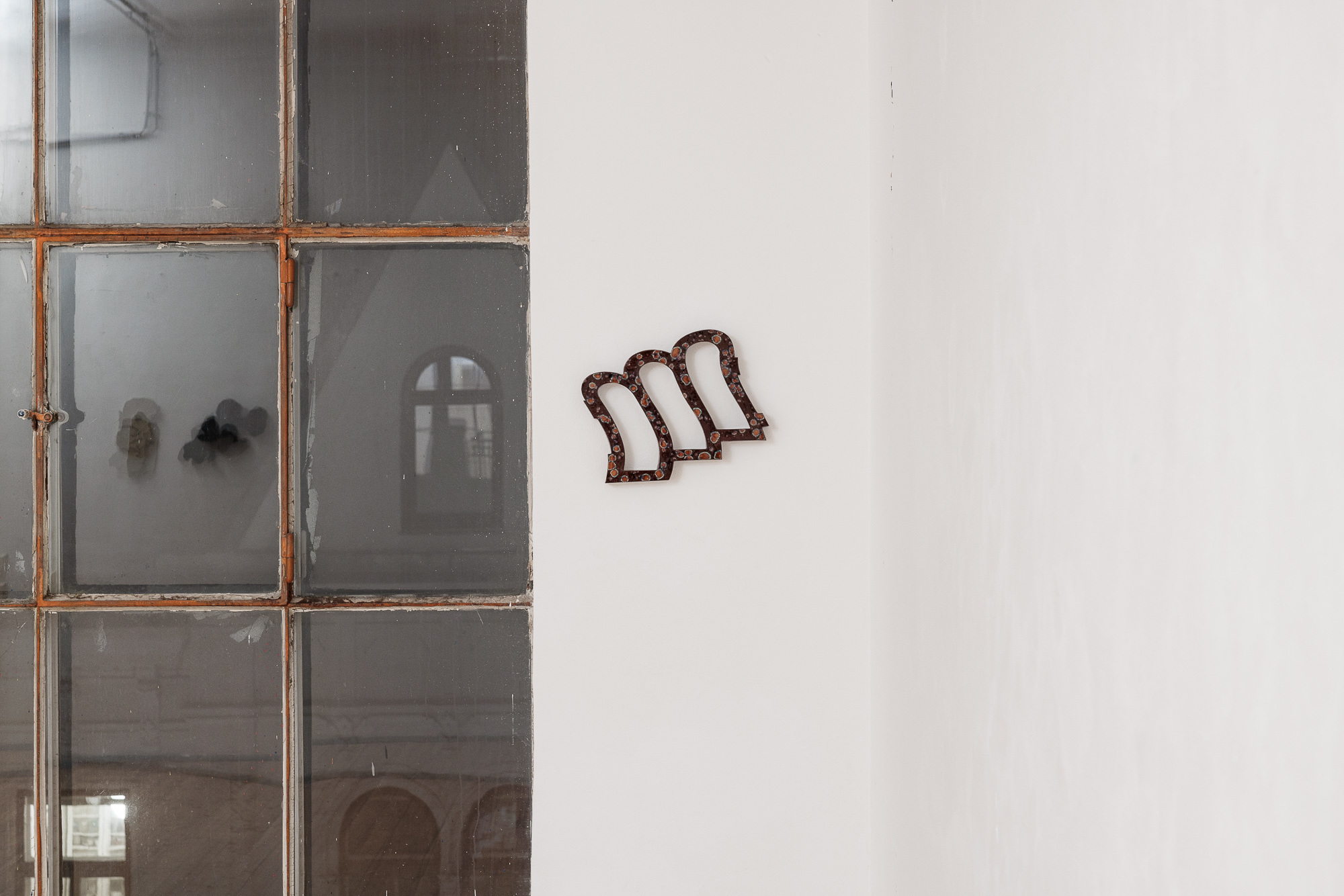 Nao Kikuchi , Schillerstraße #8, ceramic, 2023