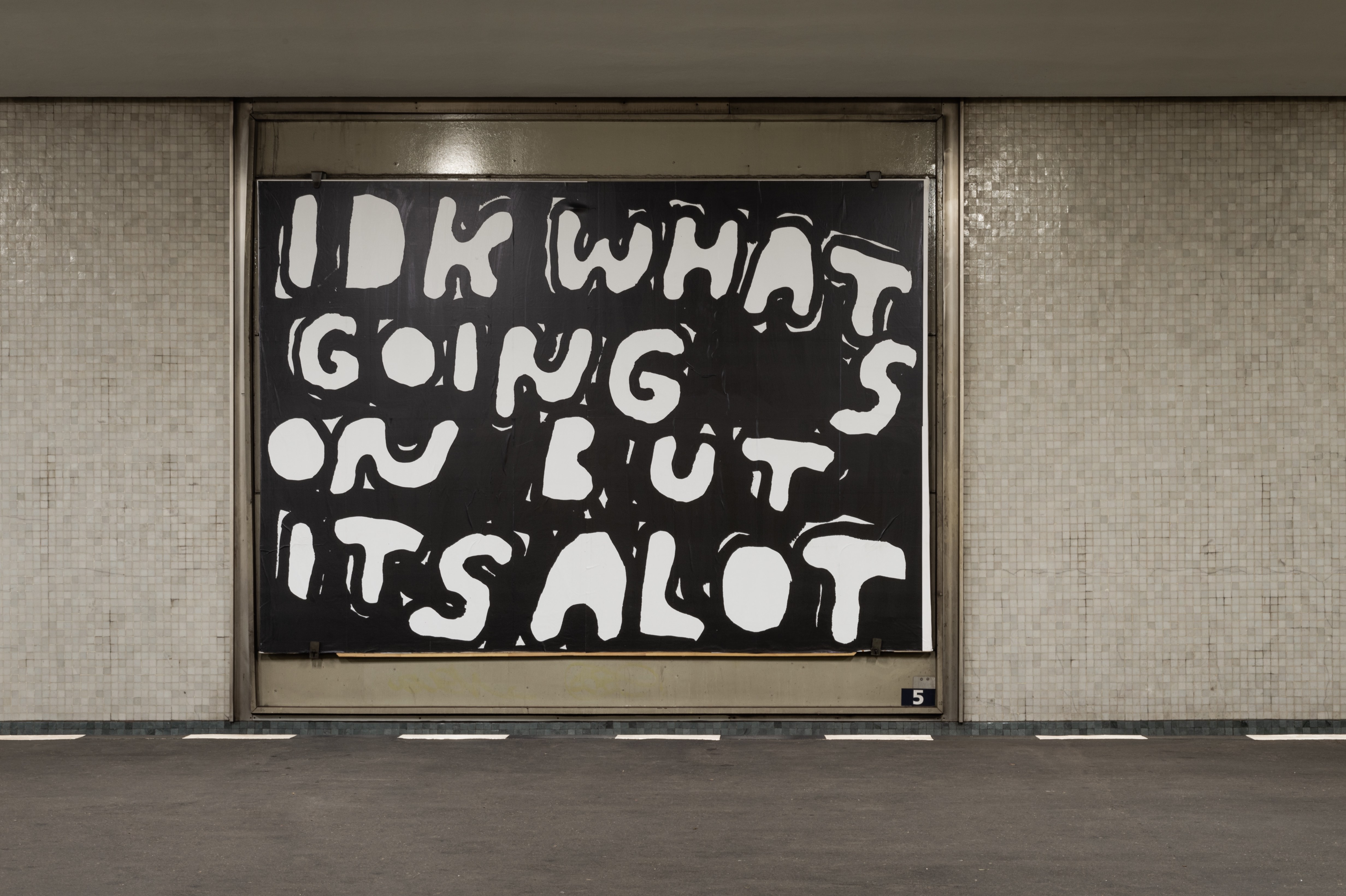 Stefan Marx, 16 Hintergleisflächen, 2024, GROTTO Berlin
