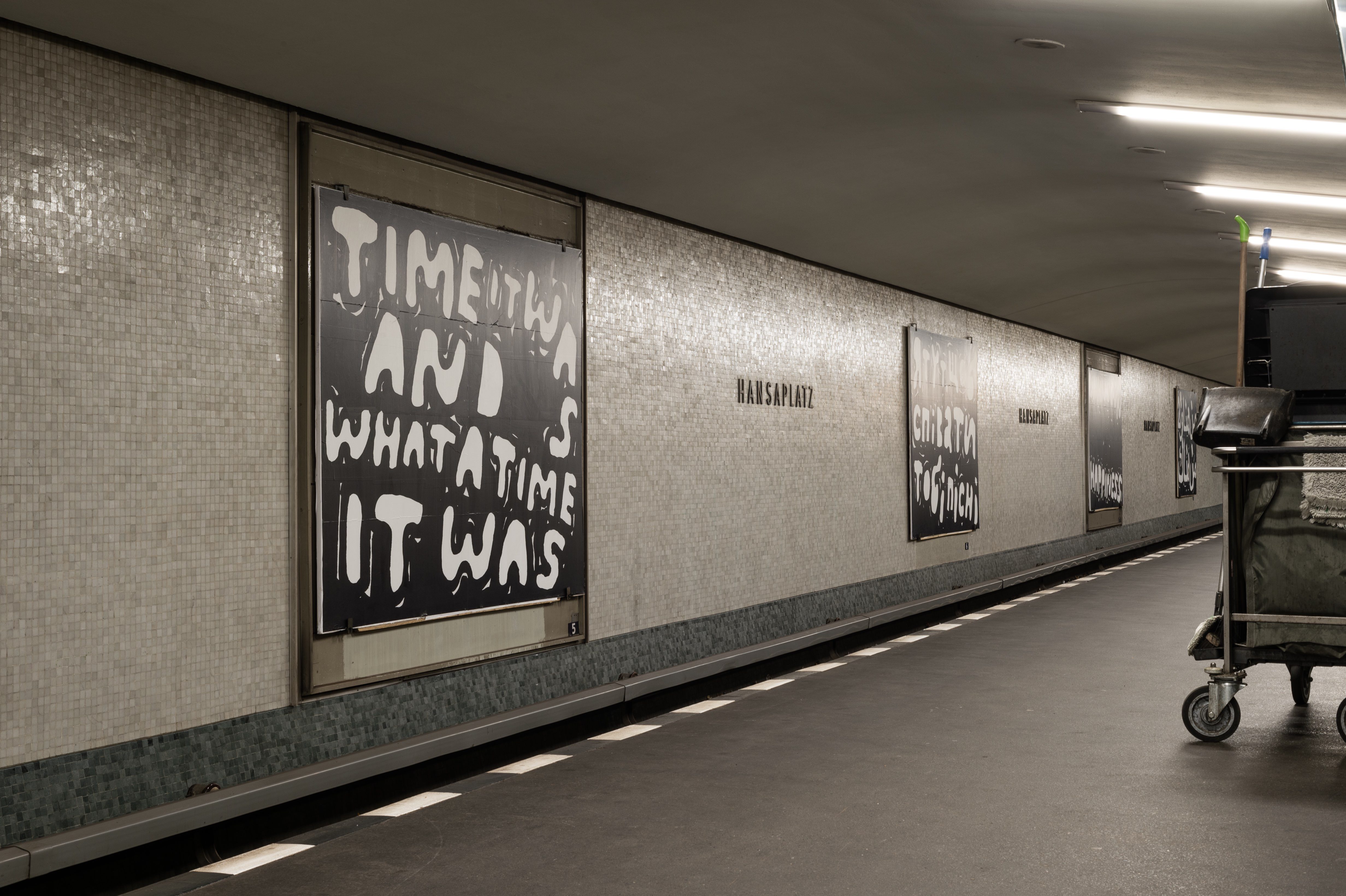 Stefan Marx, 16 Hintergleisflächen, 2024, GROTTO Berlin