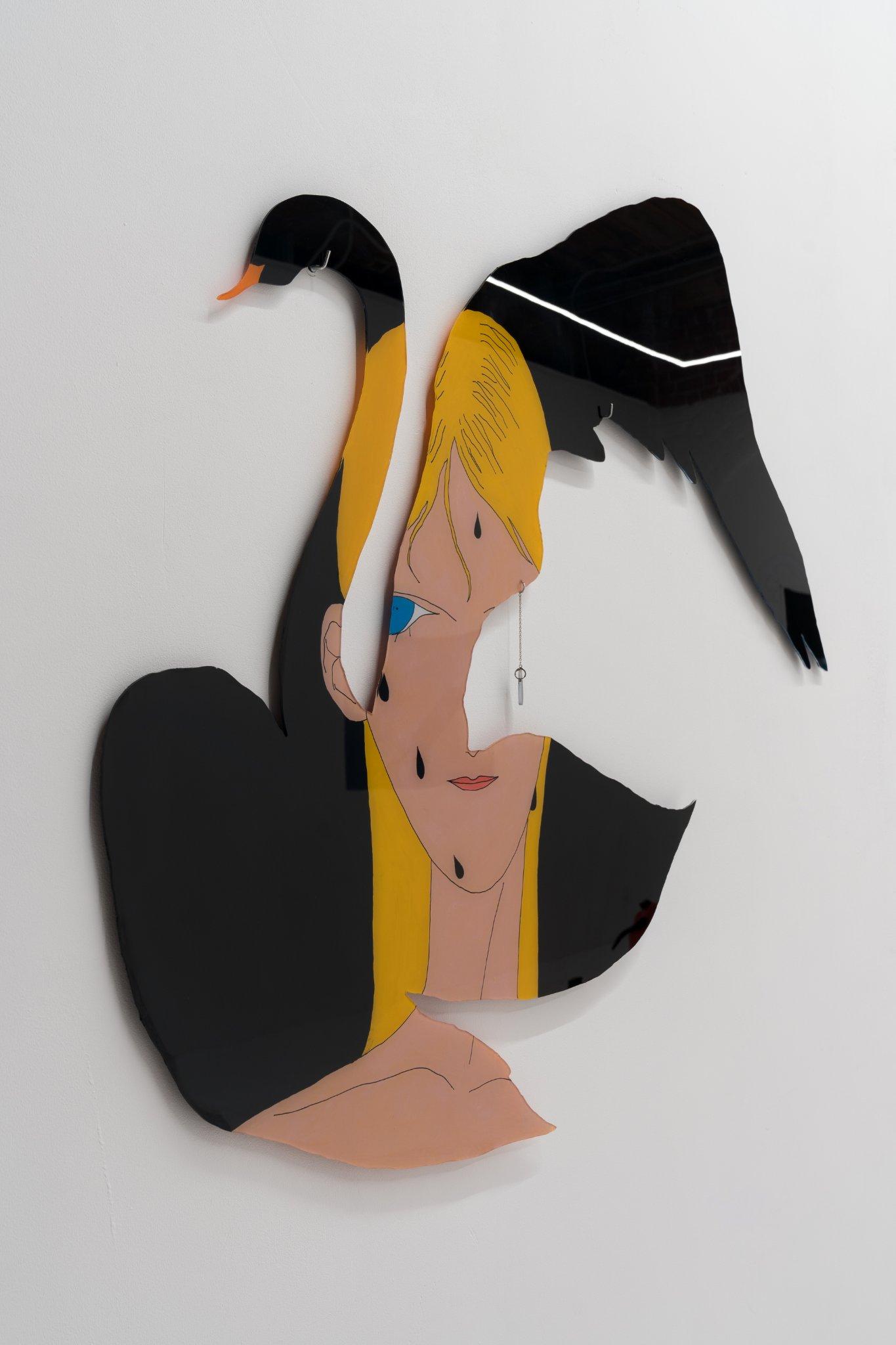 âMachine Heartâ, 2023, polycarbonate, acrylic, metal, 41 Ń
51 cm