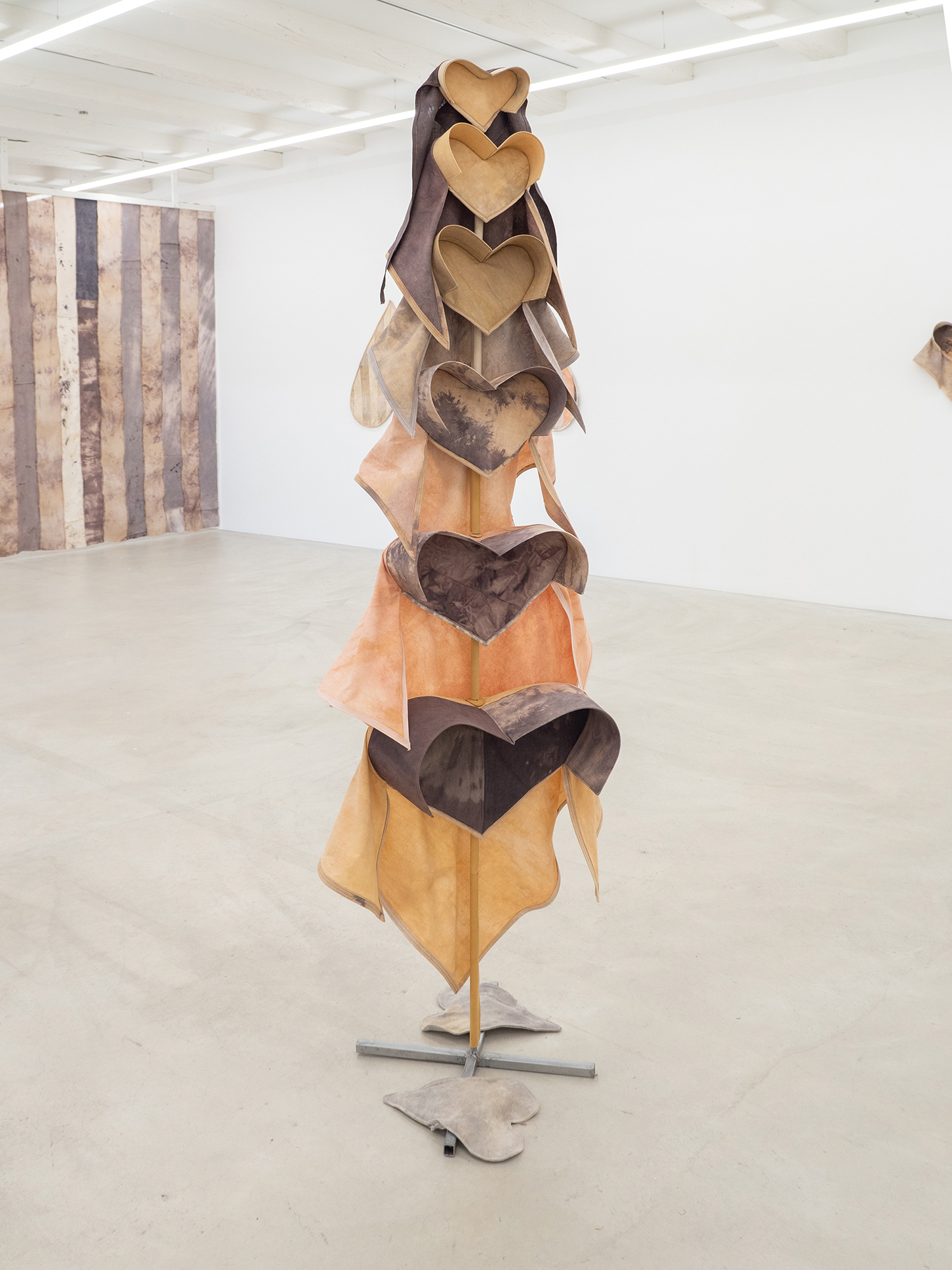 Worldly Hearts pillar #1 , Anna Reutinger, Second hand linen, cotton, iron sulfate, tannic acid, onion skins, madder, alder buckthorn, steel, 206 x 75 x 40 cm