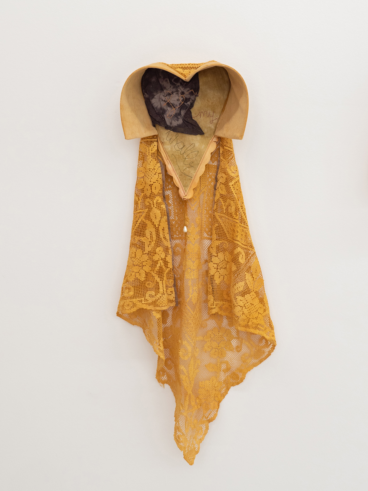 Walpurg von Runs, Anna Reutinger with Fanny Adriana Dunning, Second hand linen, cotton, iron sulfate, tannic acid, onion skins, madder, alder buckthorn, Variable dimensions